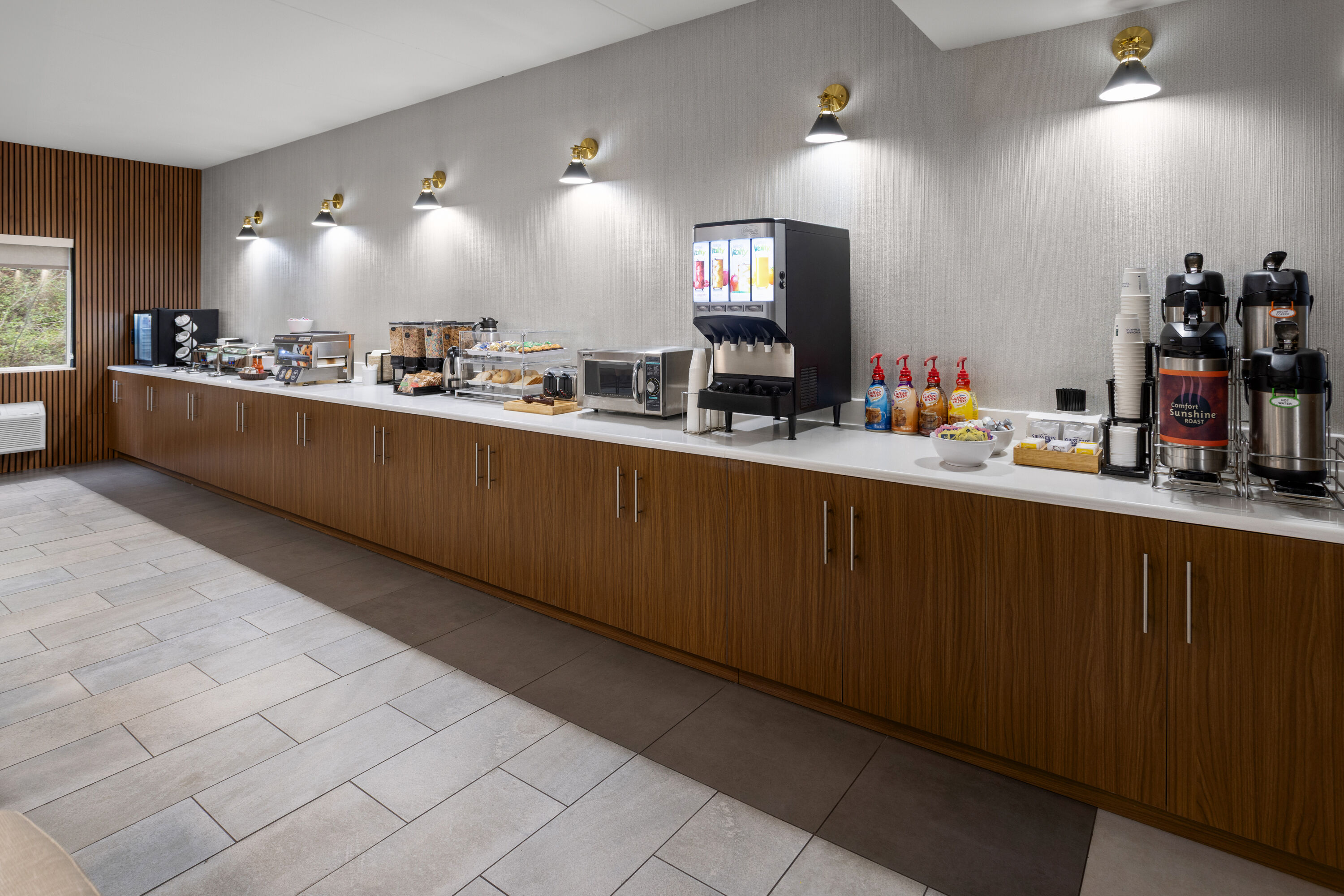 Free breakfast at Wingate by Wyndham Pittsburgh/New Stanton in New Stanton, Pennsylvania