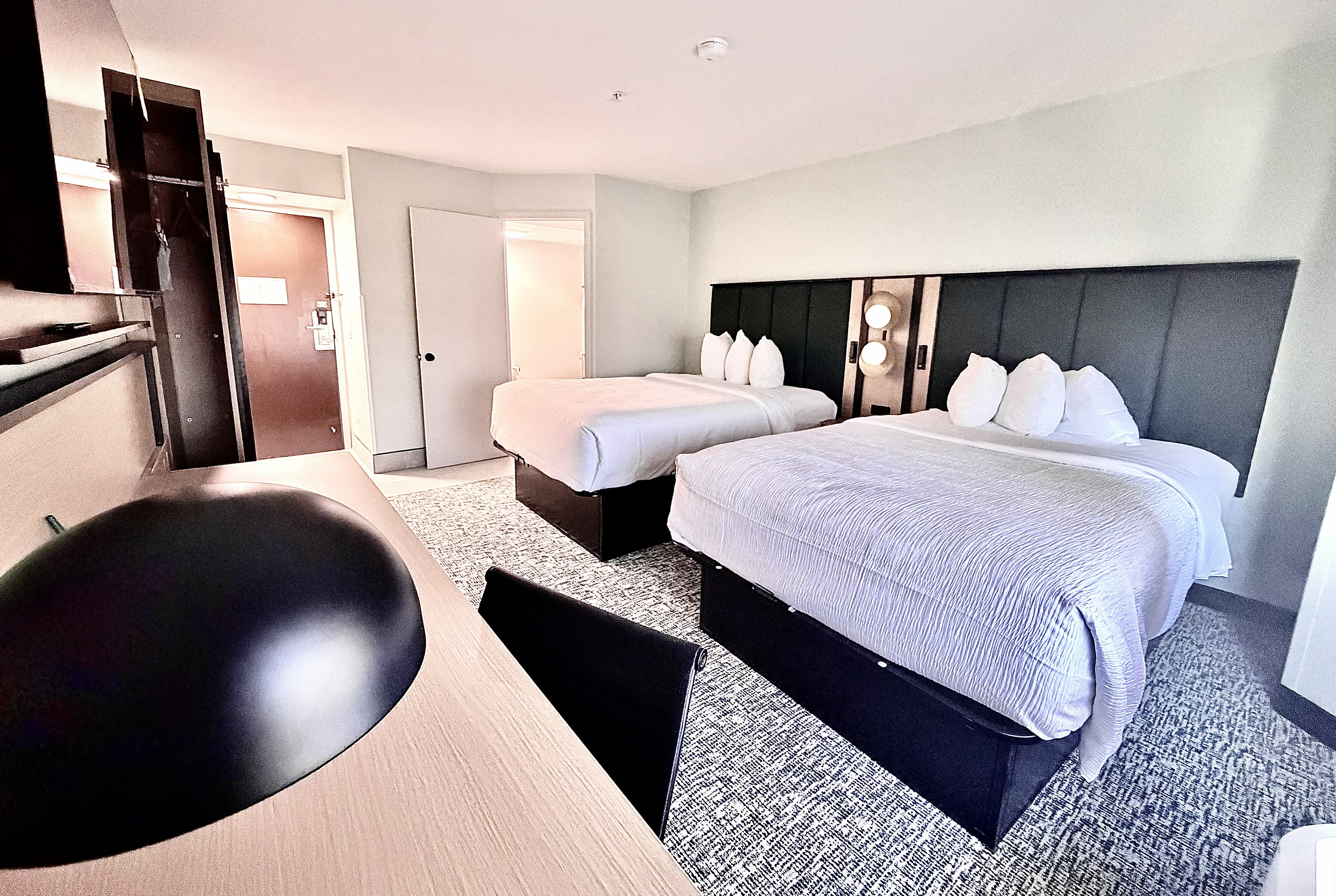 Guest room at the Wingate by Wyndham Myrtle Beach At Outlets in Myrtle Beach, South Carolina