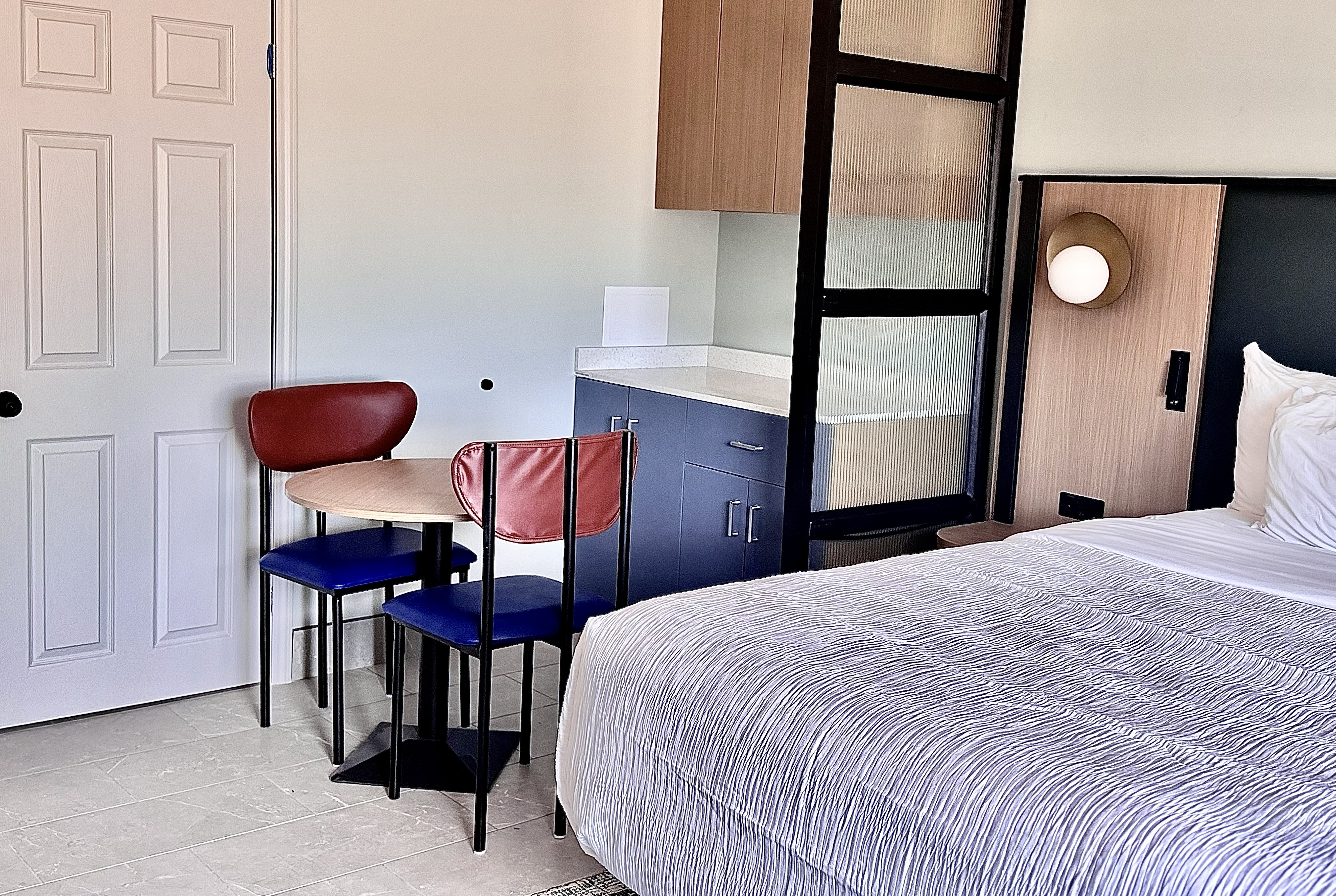 Guest room at the Wingate by Wyndham Myrtle Beach At Outlets in Myrtle Beach, South Carolina