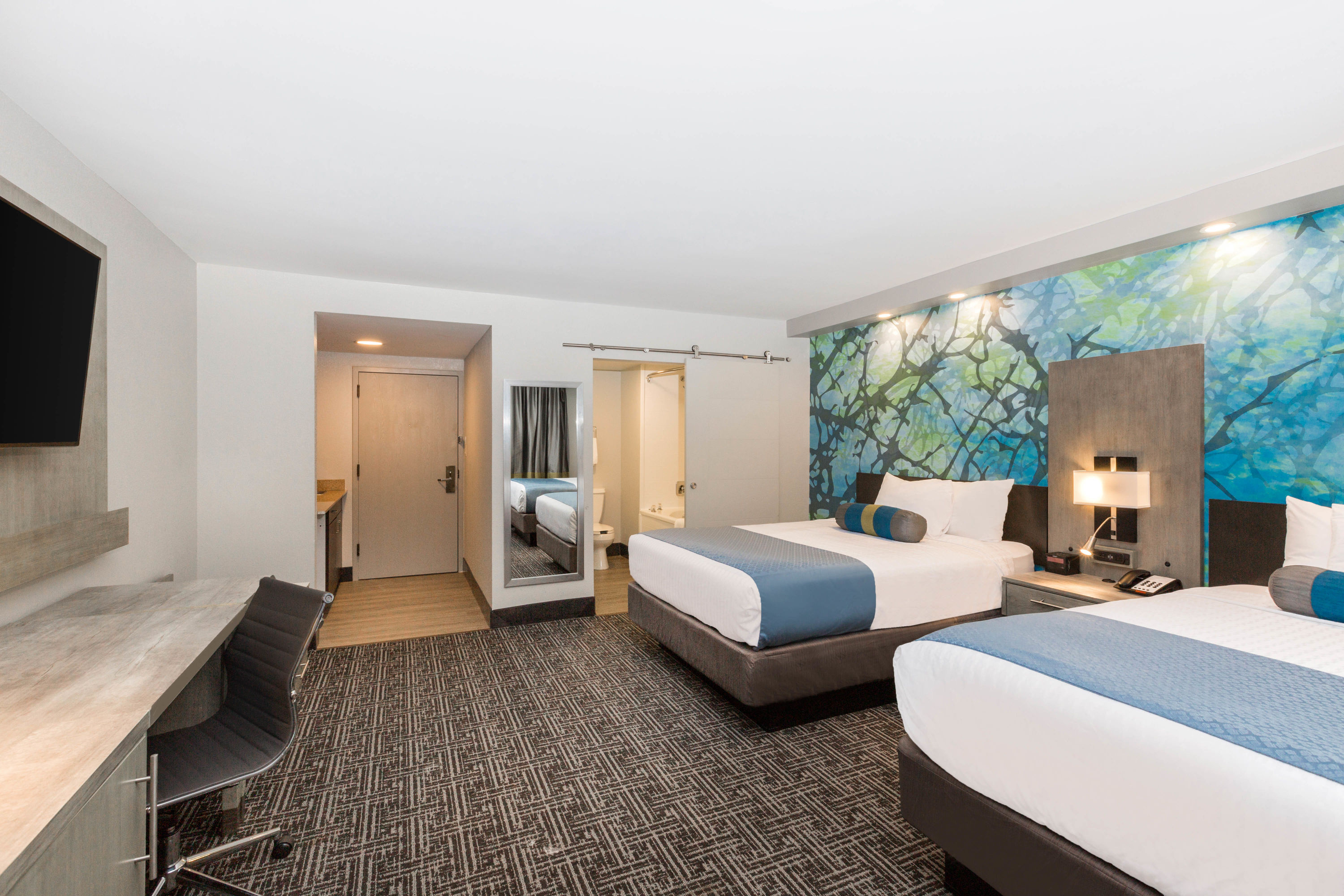 Guest room at the Wingate by Wyndham Goodlettsville in Goodlettsville, Tennessee