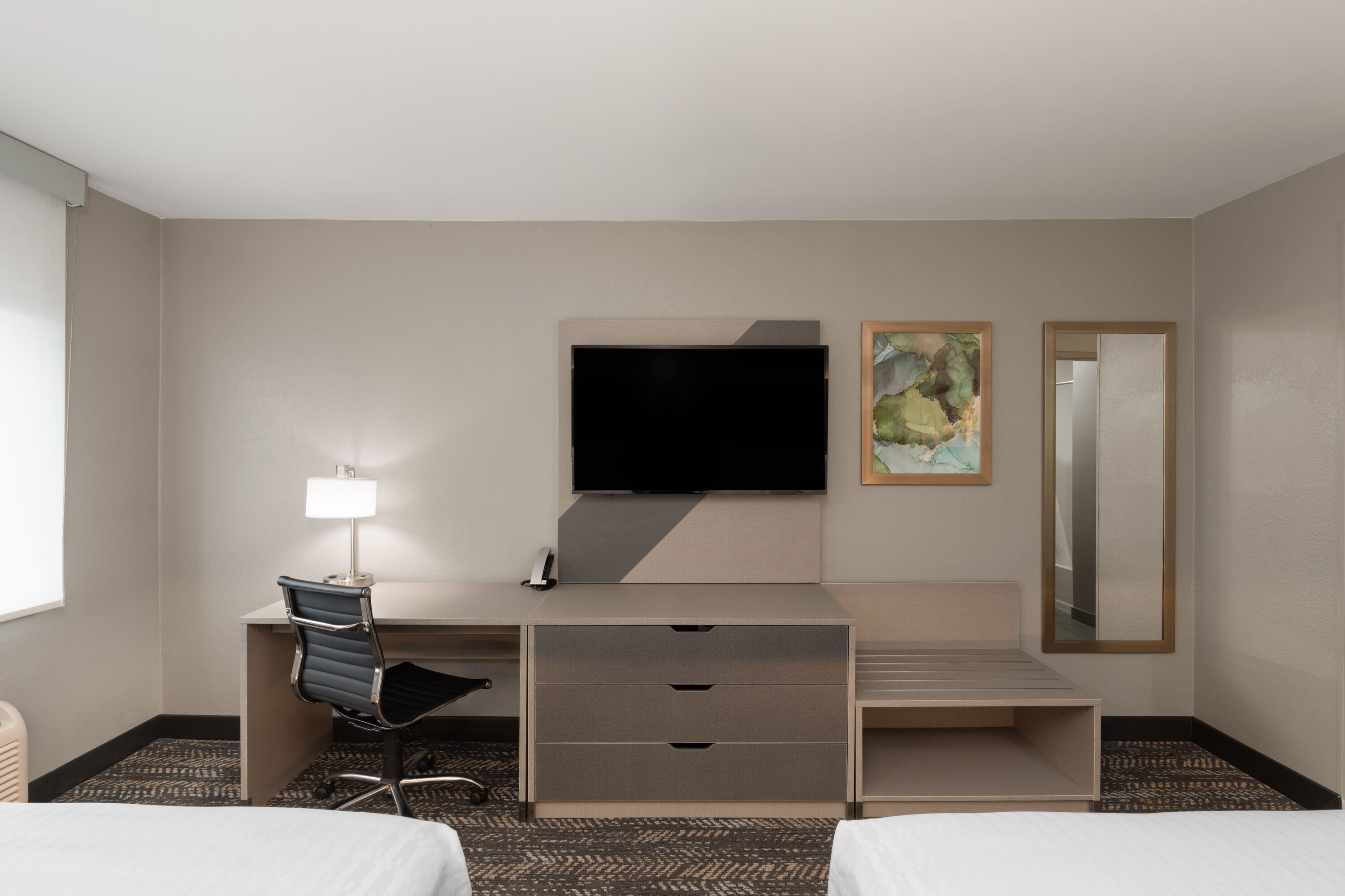 Guest room at the Wingate by Wyndham Jackson in Jackson, Tennessee