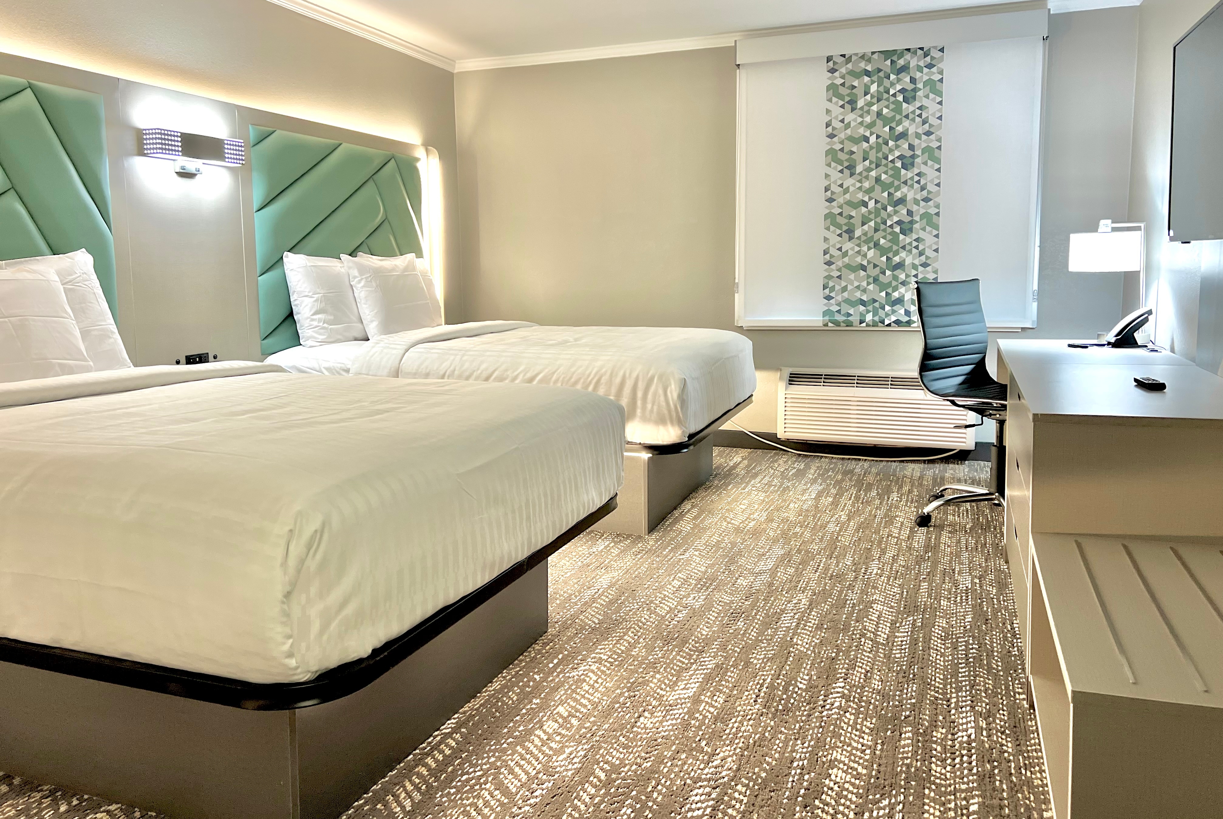 Guest room at the Wingate by Wyndham Jackson in Jackson, Tennessee