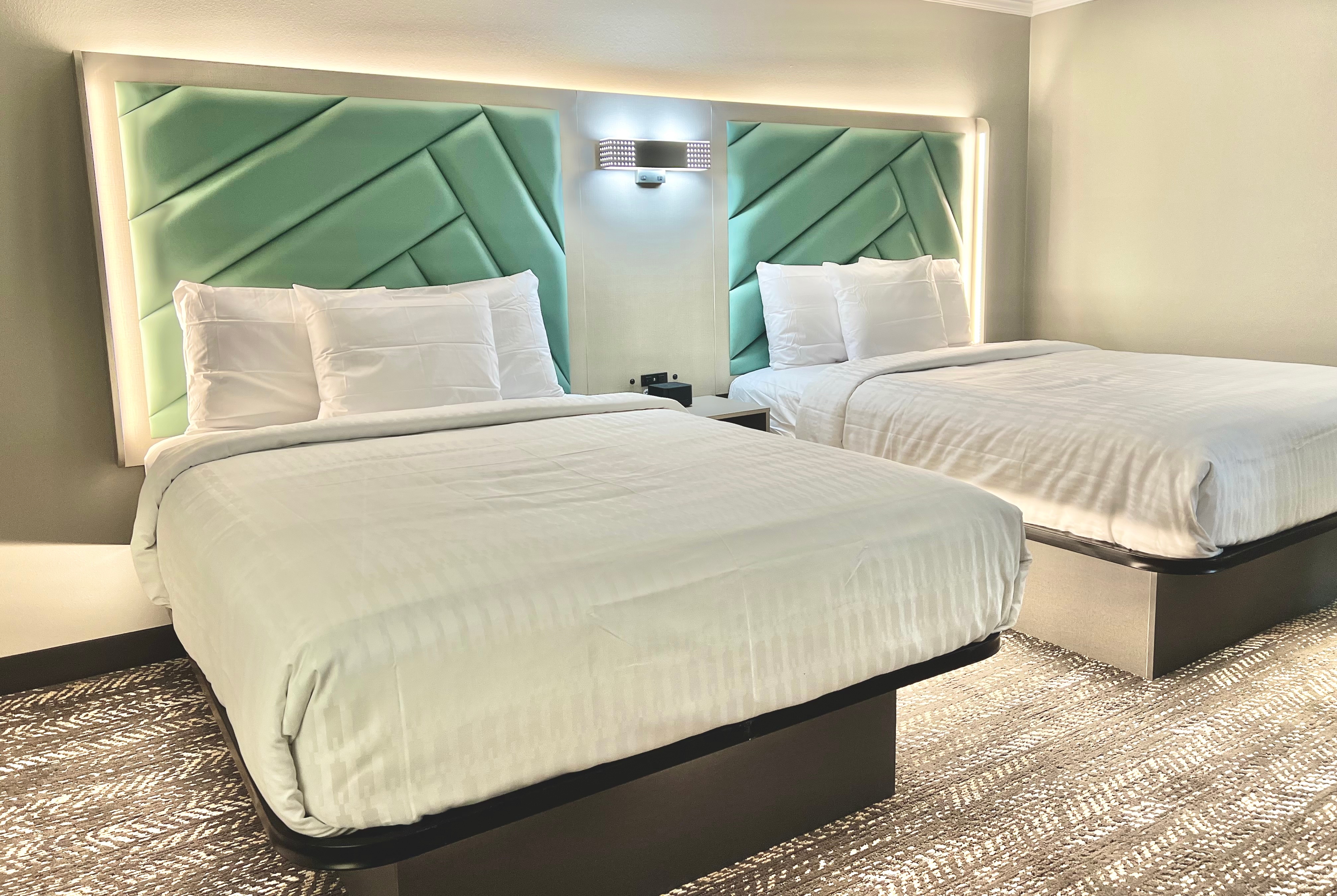 Guest room at the Wingate by Wyndham Jackson in Jackson, Tennessee