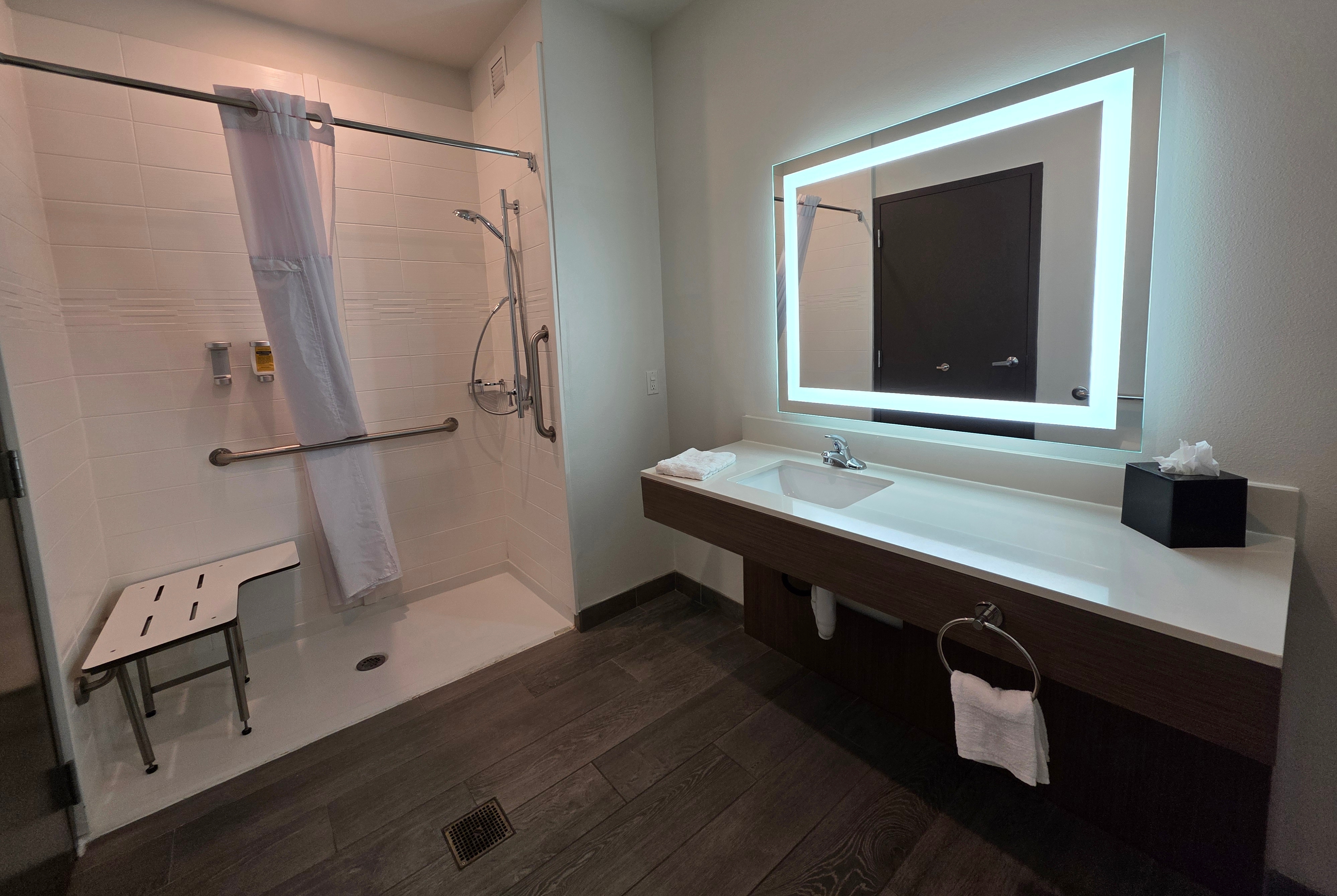 Guest room bath at the Wingate by Wyndham Austin North in Austin, Texas
