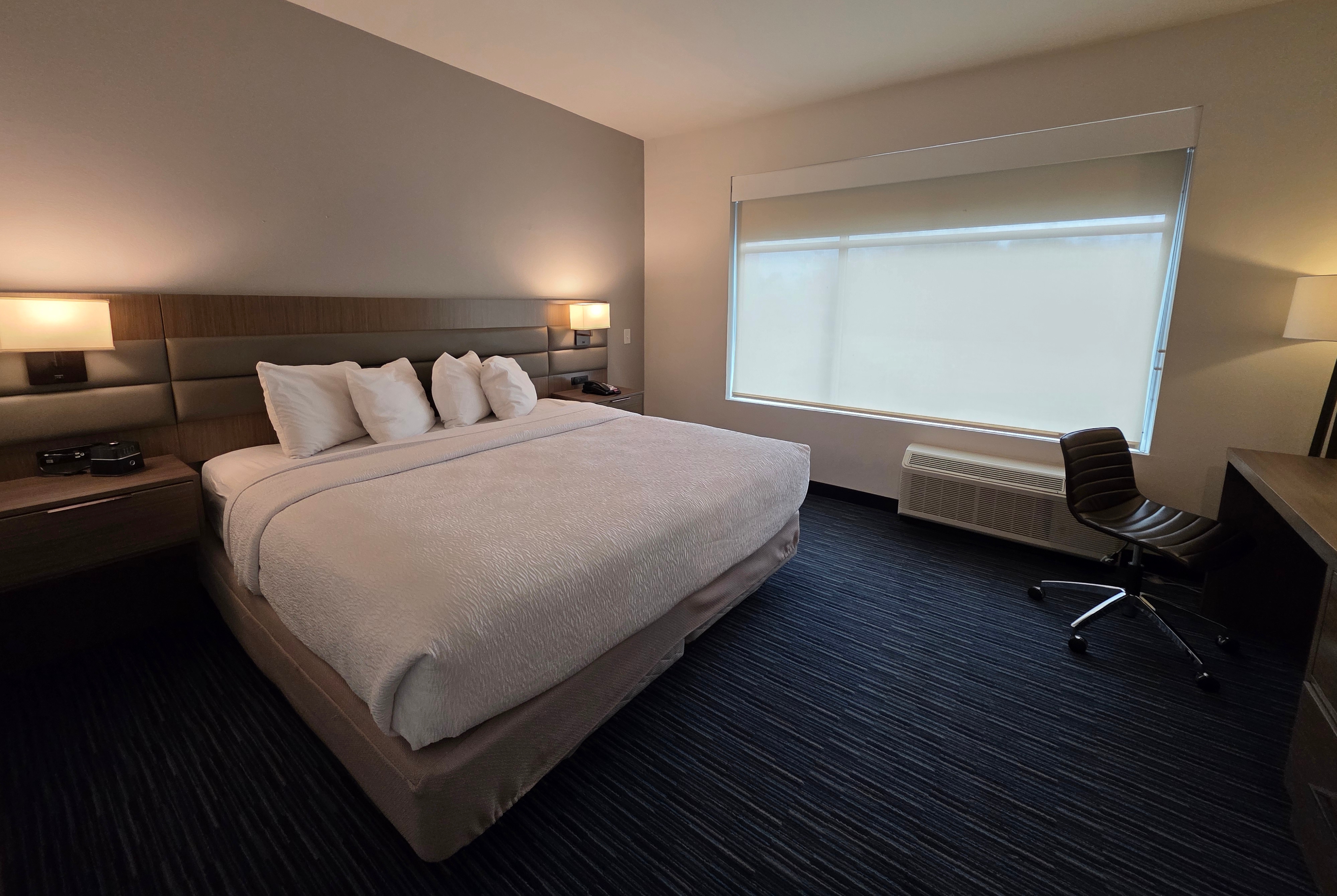 Guest room at the Wingate by Wyndham Austin North in Austin, Texas