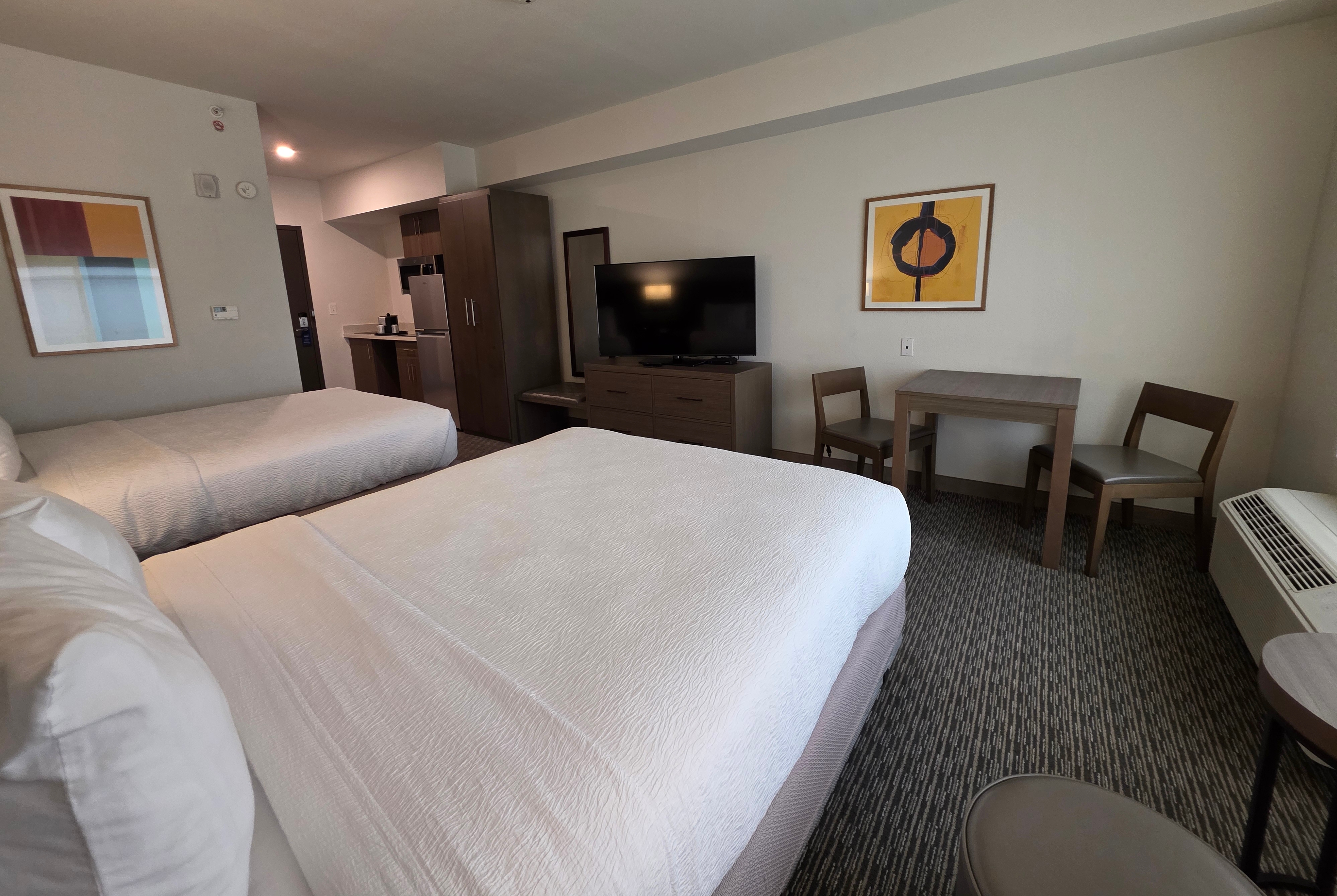 Guest room at the Wingate by Wyndham Austin North in Austin, Texas
