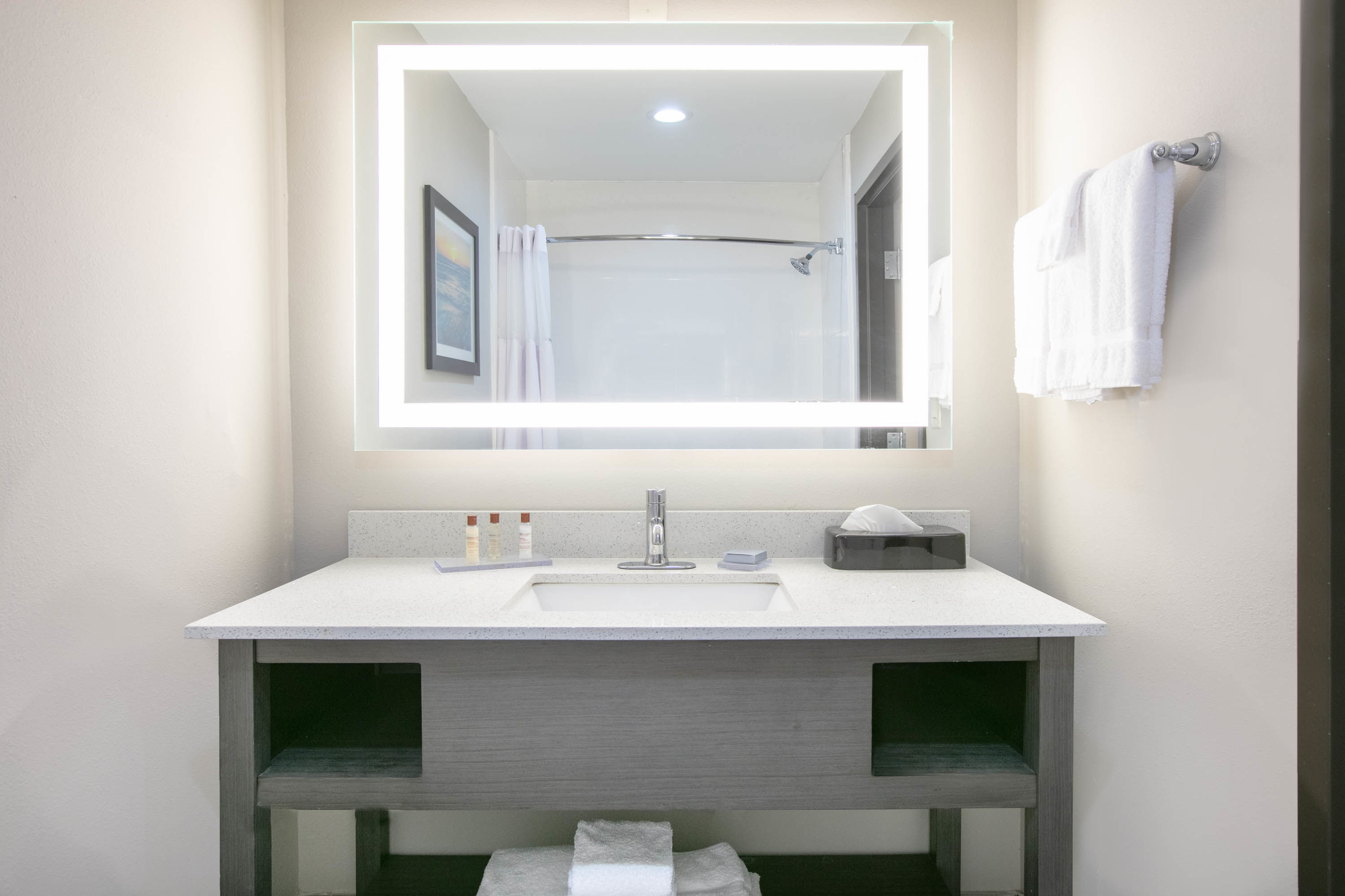 Guest room bath at the Wingate by Wyndham Corpus Christi in Corpus Christi, Texas