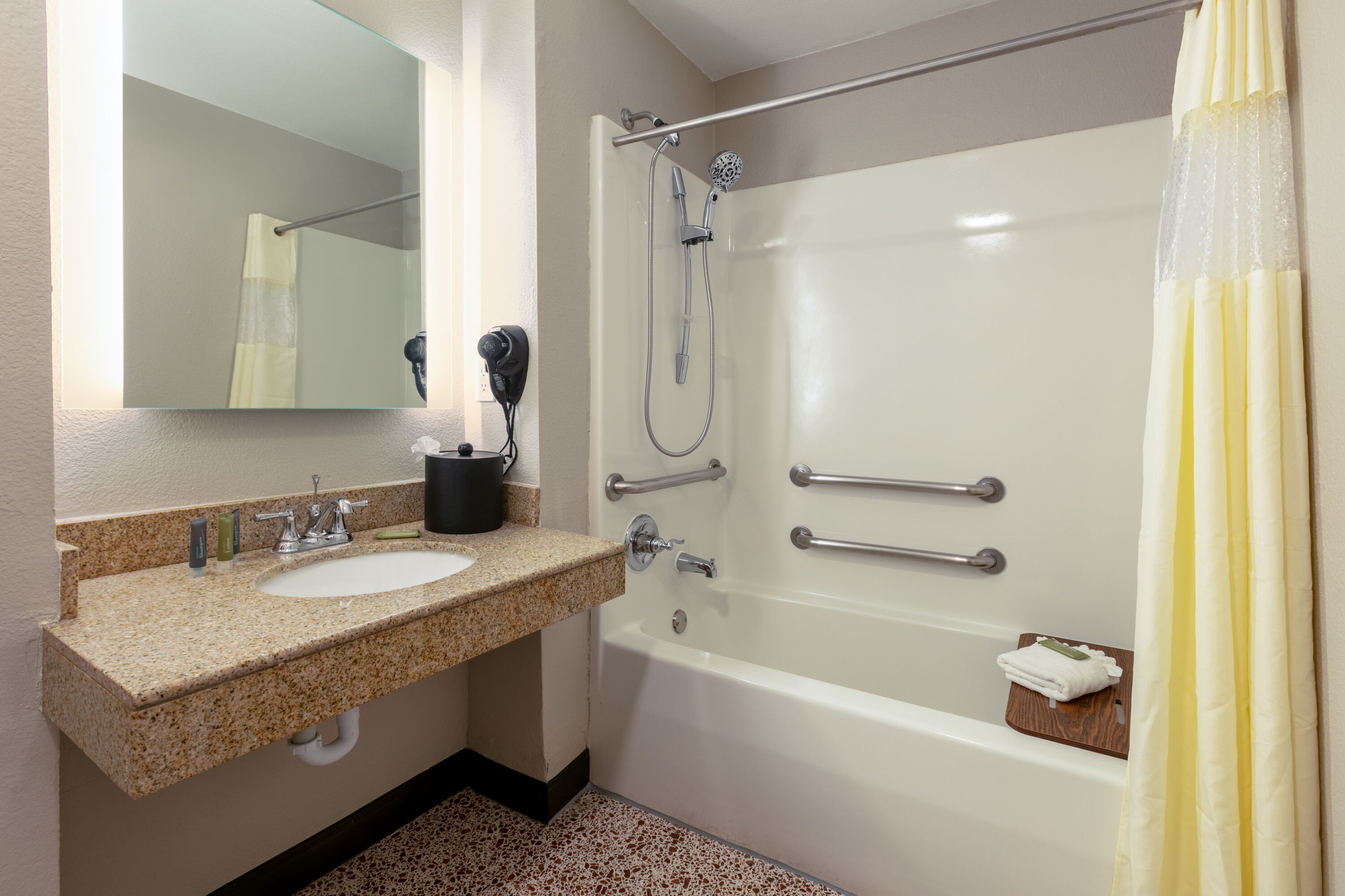 Guest room bath at the Wingate by Wyndham DFW / North Irving in Irving, Texas