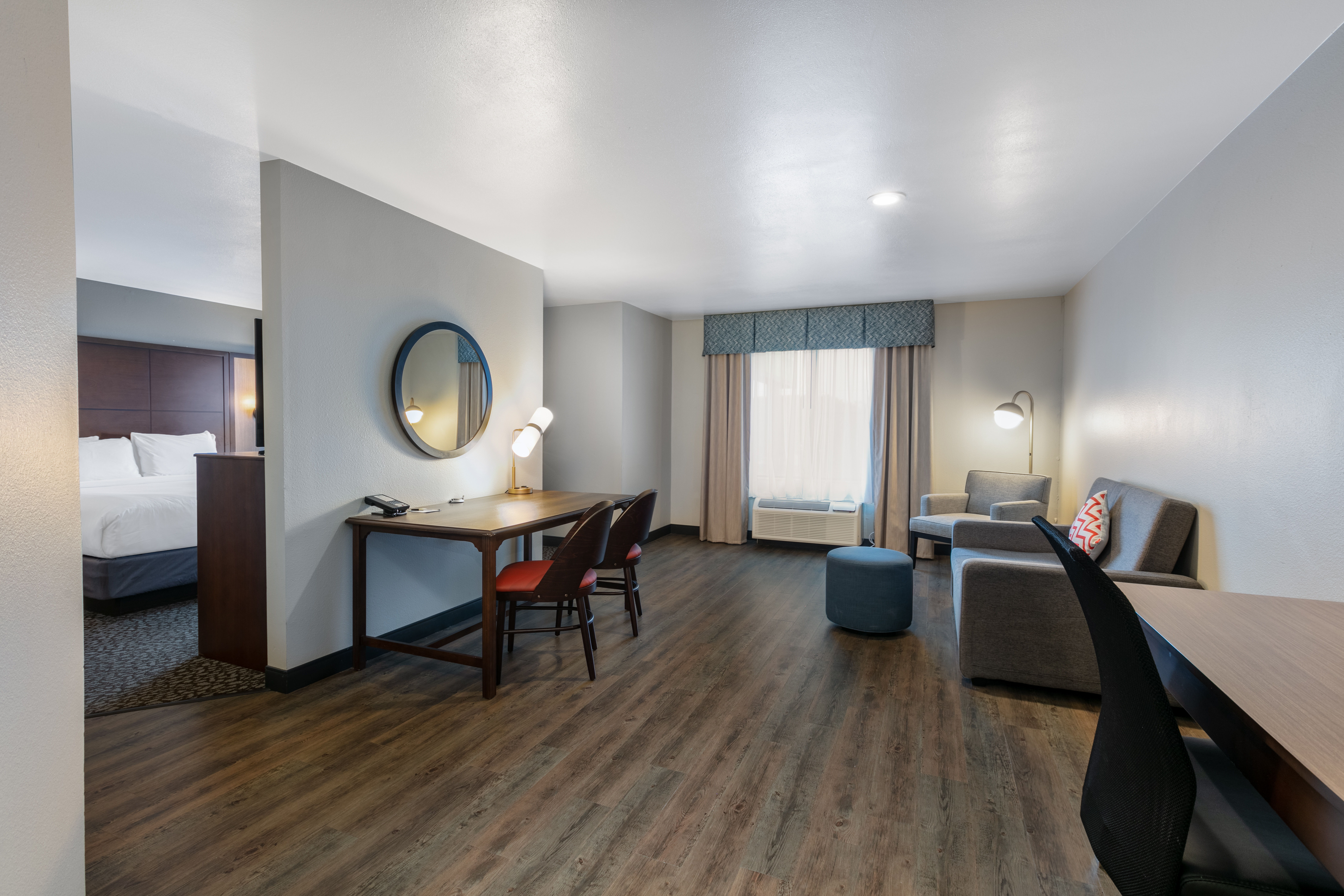 Wingate by Wyndham DFW / North Irving suite in Irving, Texas