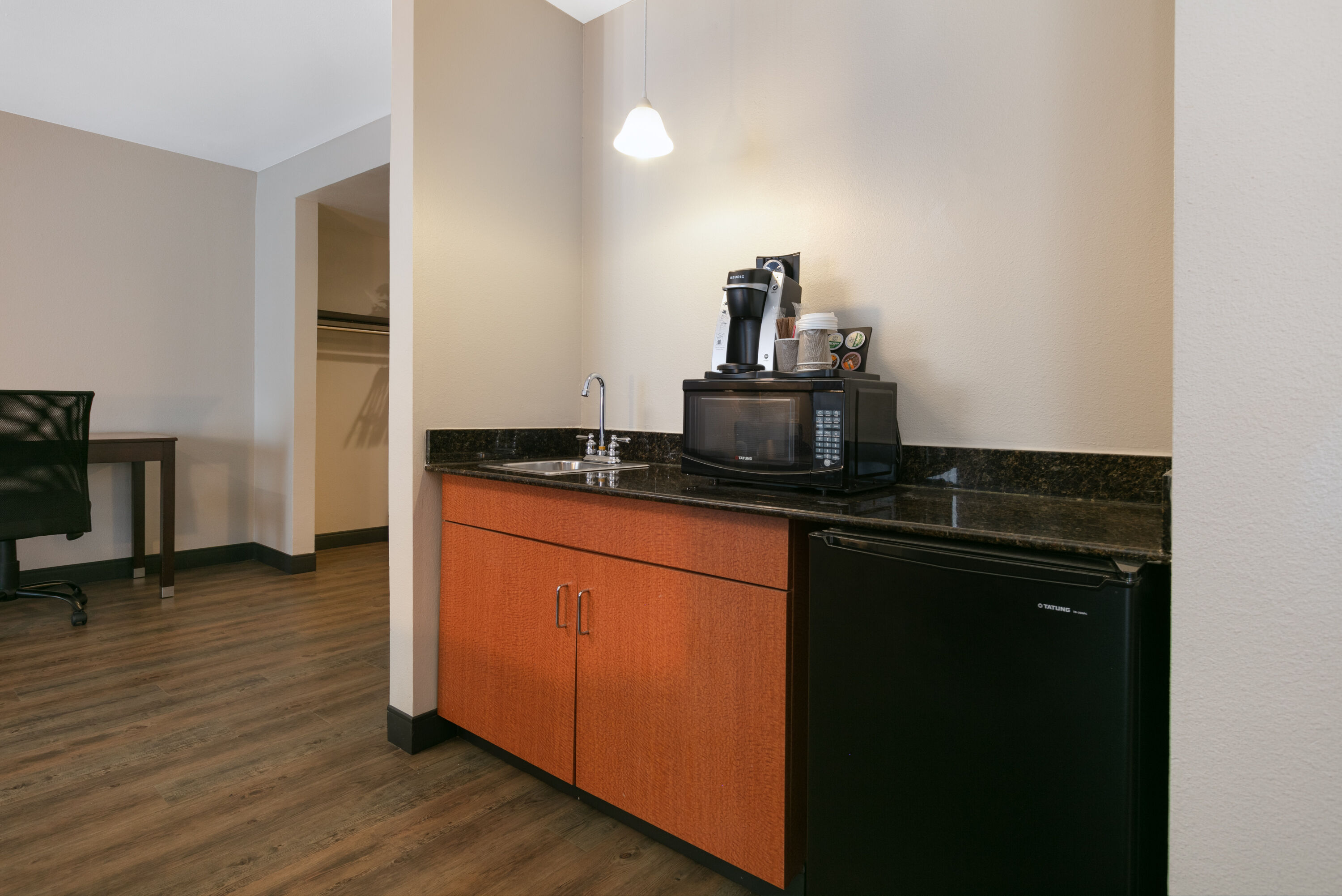 Wingate by Wyndham DFW / North Irving suite in Irving, Texas