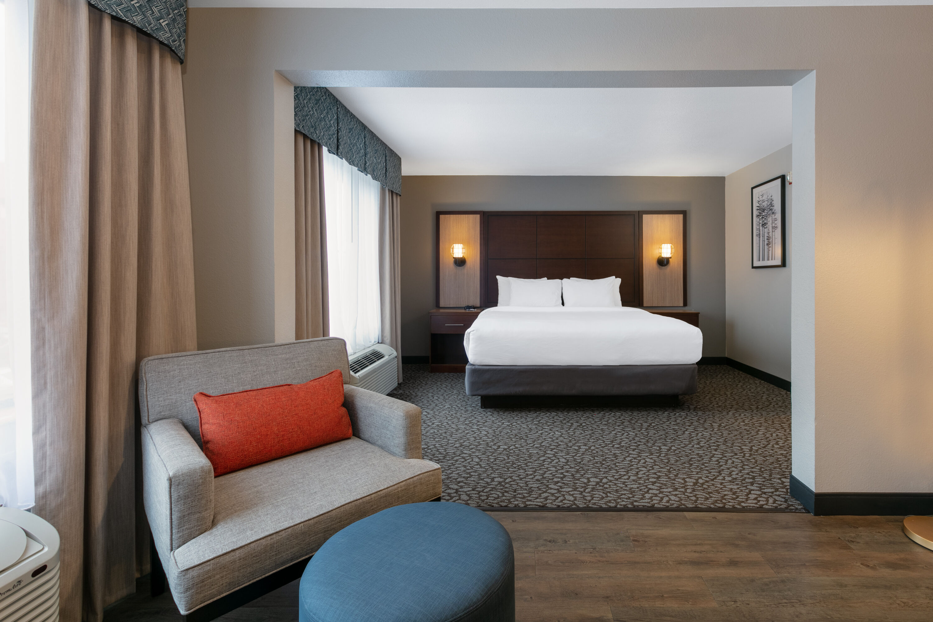 Wingate by Wyndham DFW / North Irving suite in Irving, Texas
