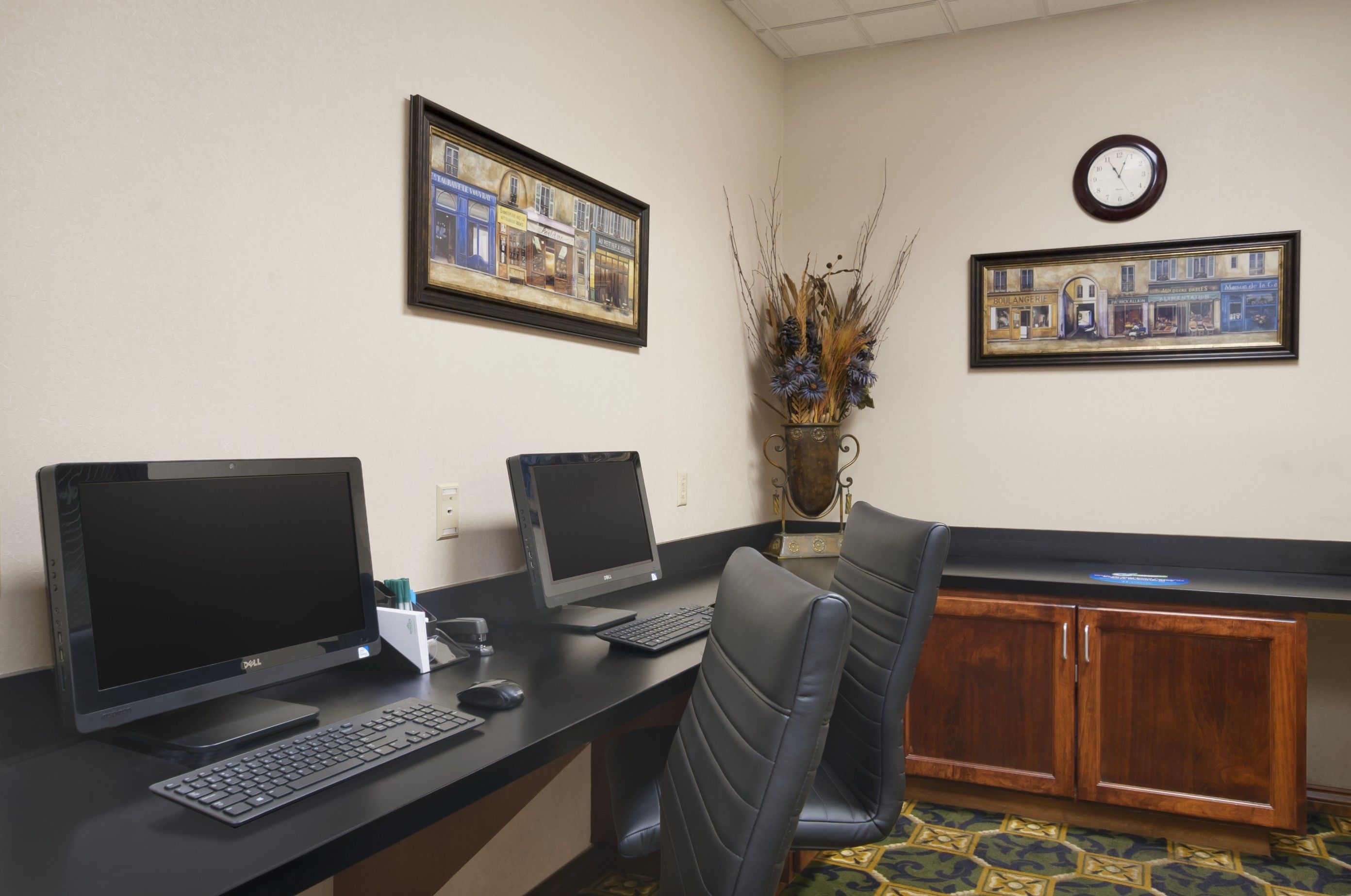 Wingate by Wyndham Round Rock Hotel & Conference Center business center in Round Rock, Texas