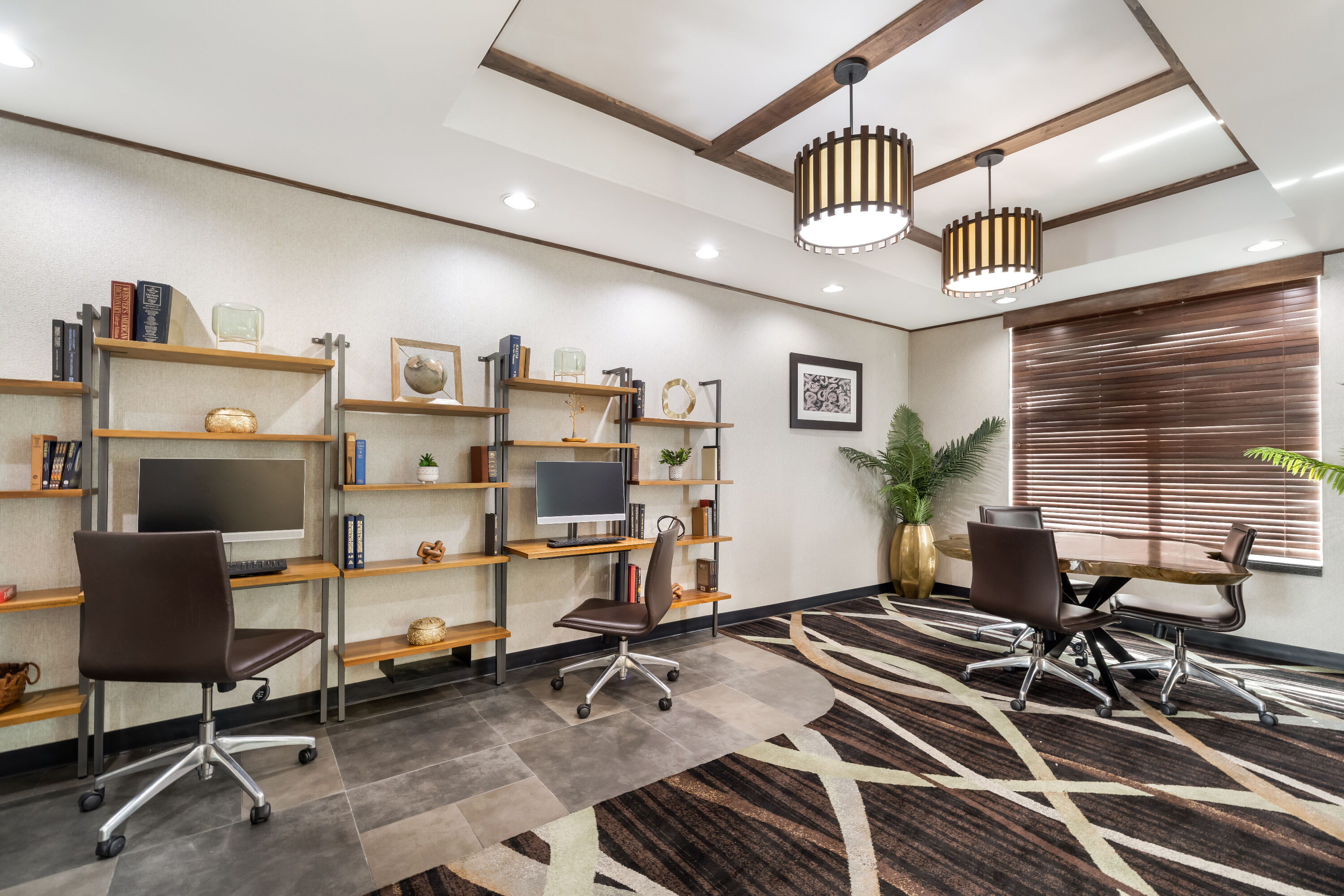 Wingate by Wyndham Round Rock Hotel & Conference Center business center in Round Rock, Texas