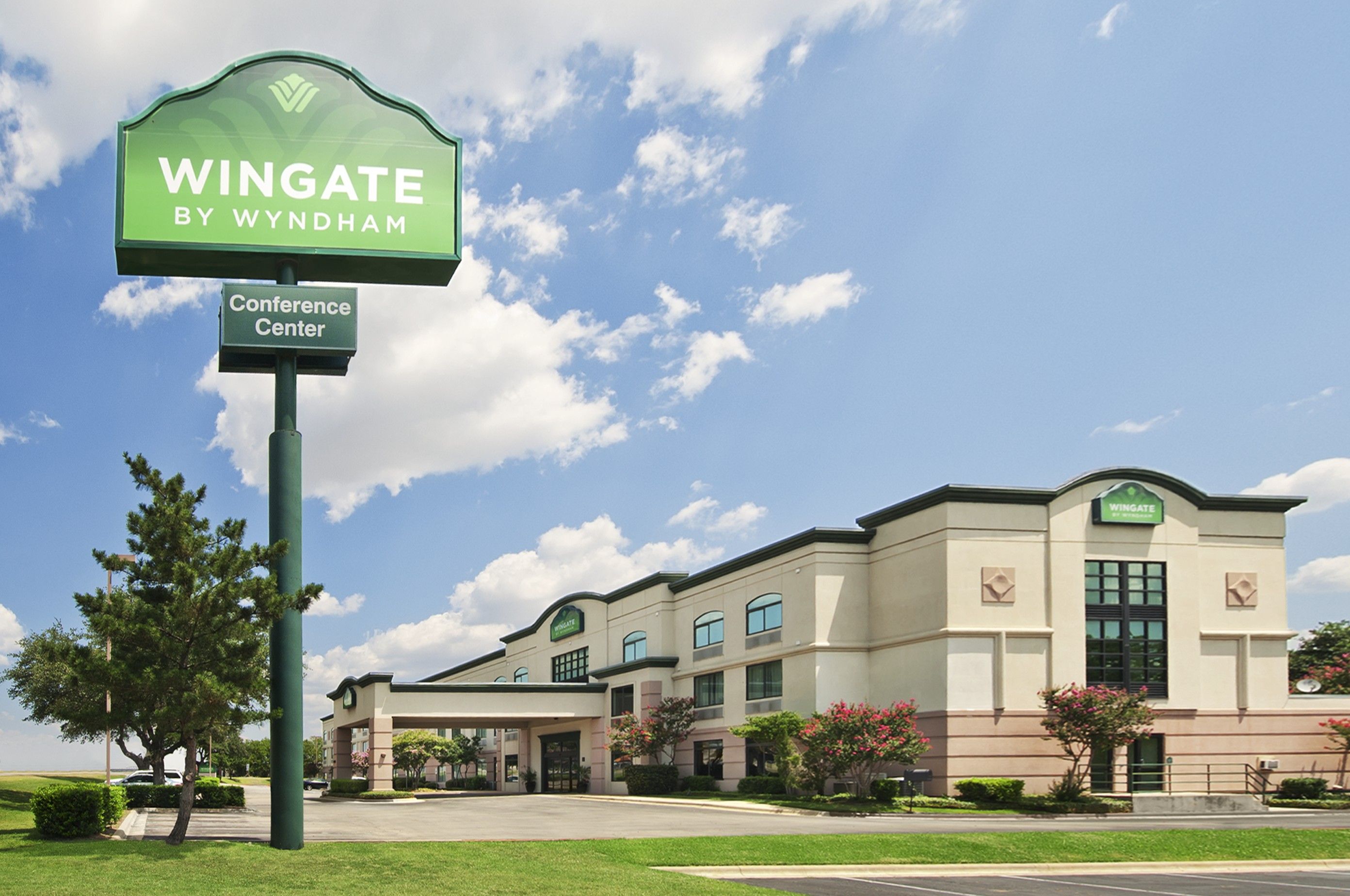 Wingate By Wyndham Round Rock Hotel Conference Center Round