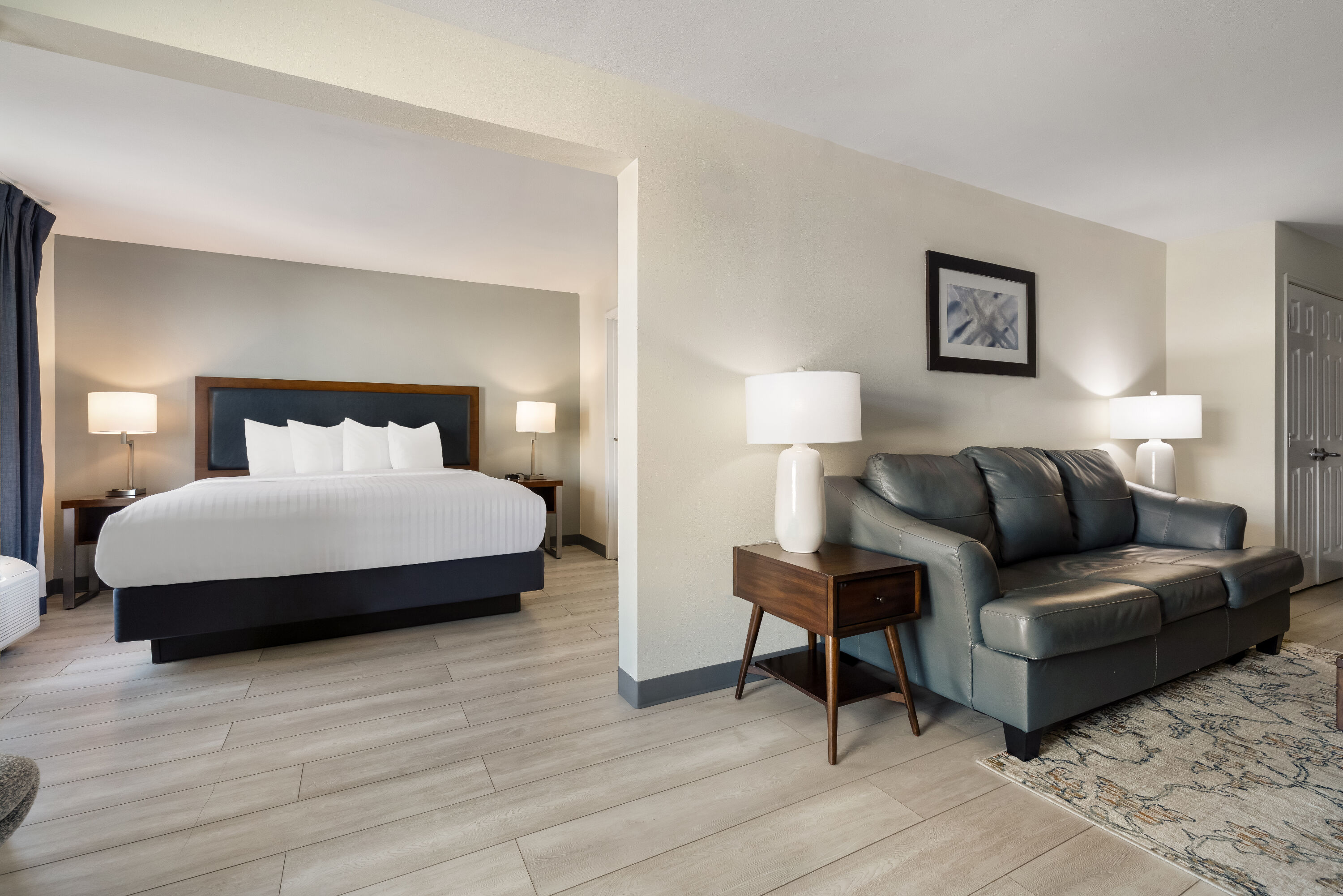 Wingate by Wyndham Round Rock Hotel & Conference Center suite in Round Rock, Texas