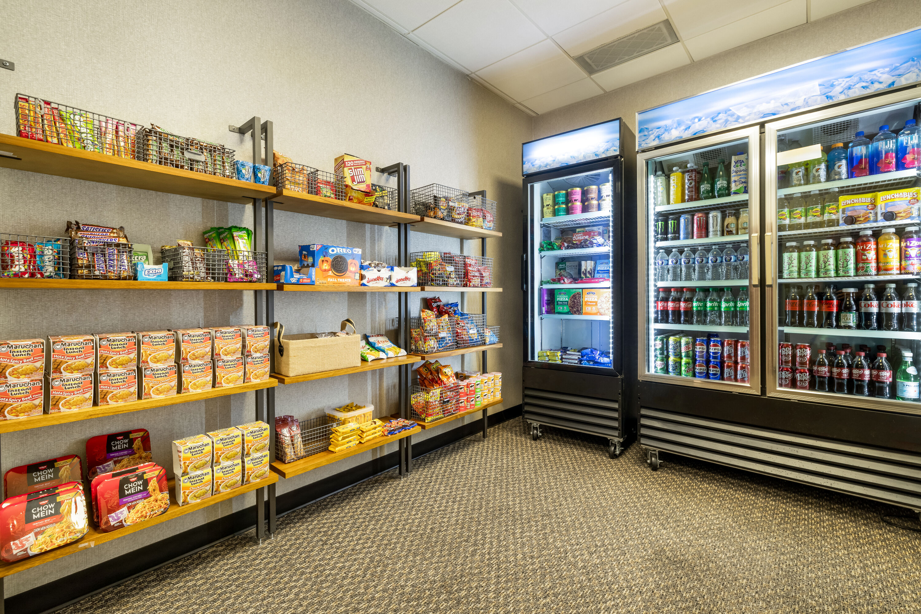 Mart at Wingate by Wyndham Round Rock Hotel & Conference Center in Round Rock, Texas