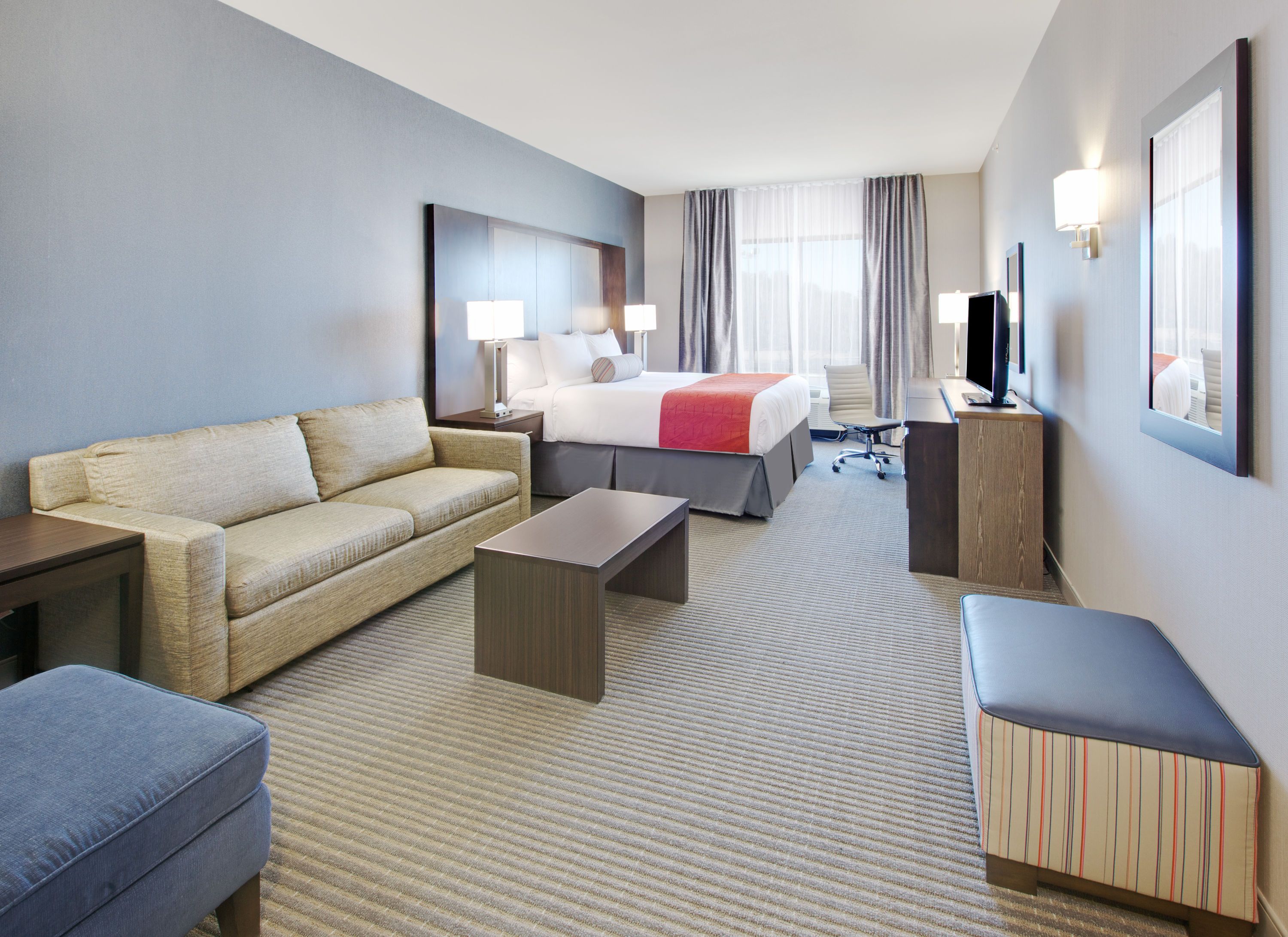 Wingate by Wyndham San Angelo suite in San Angelo, Texas