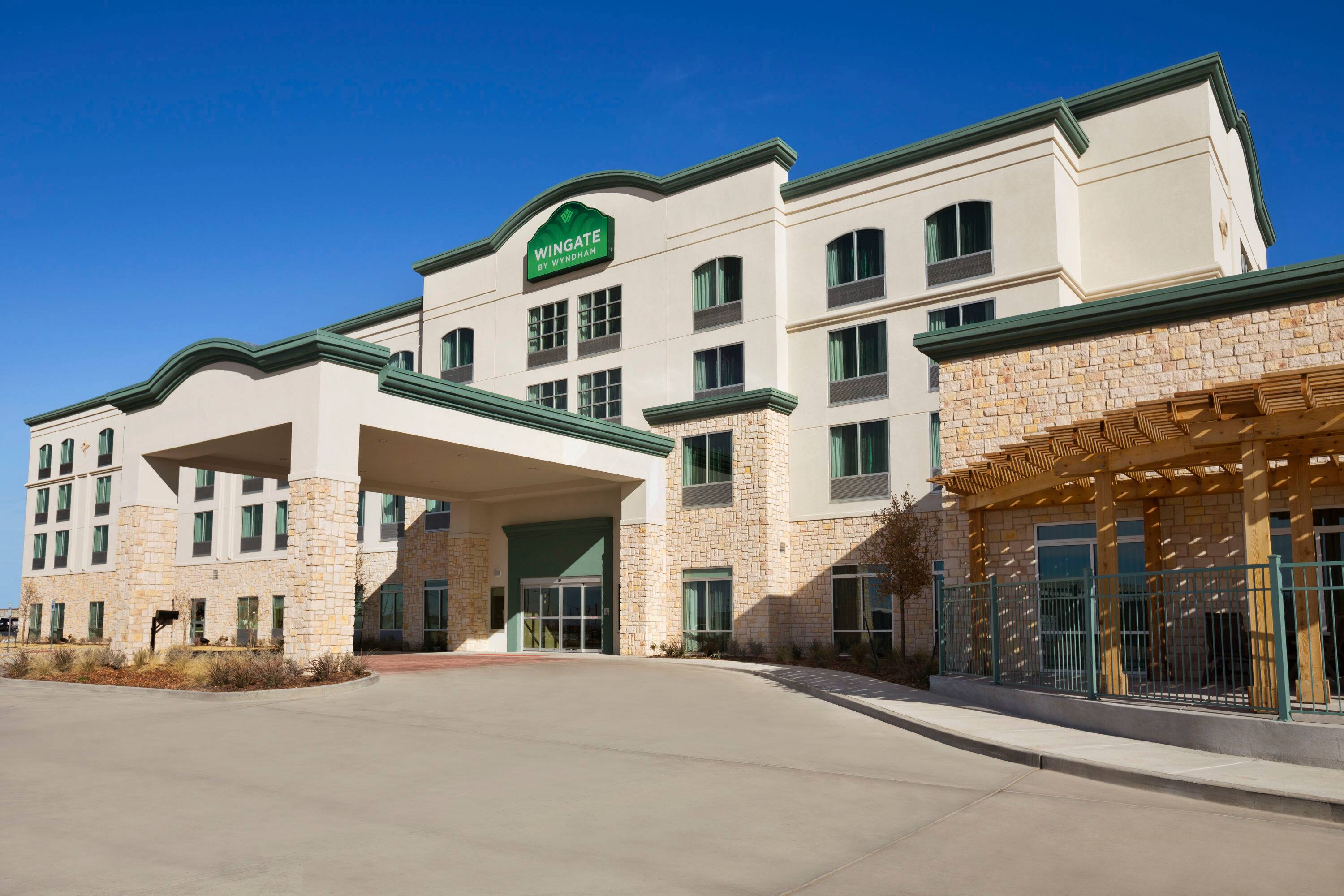 Wingate By Wyndham Seminole Tx Hotels