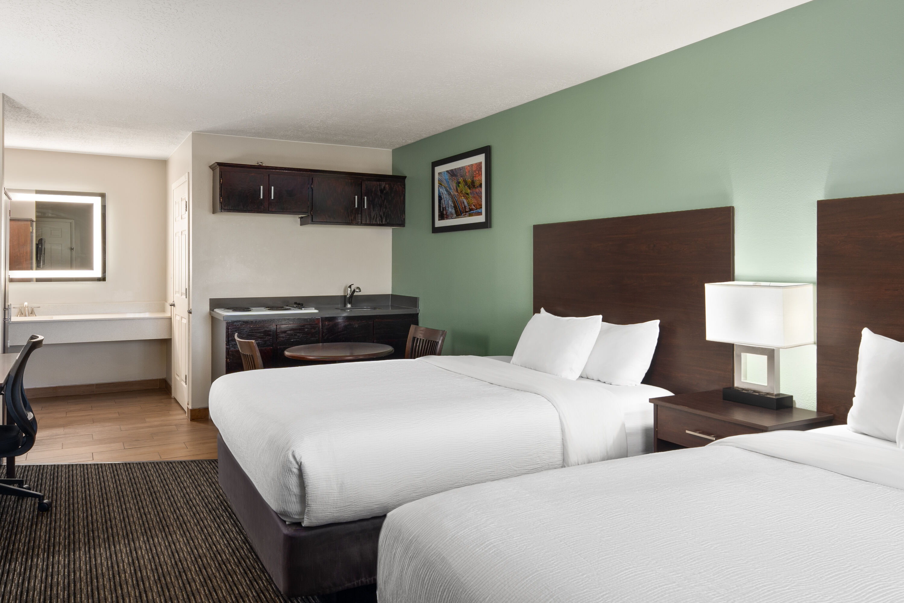 Guest room at the Wingate by Wyndham Cedar City in Cedar City, Utah