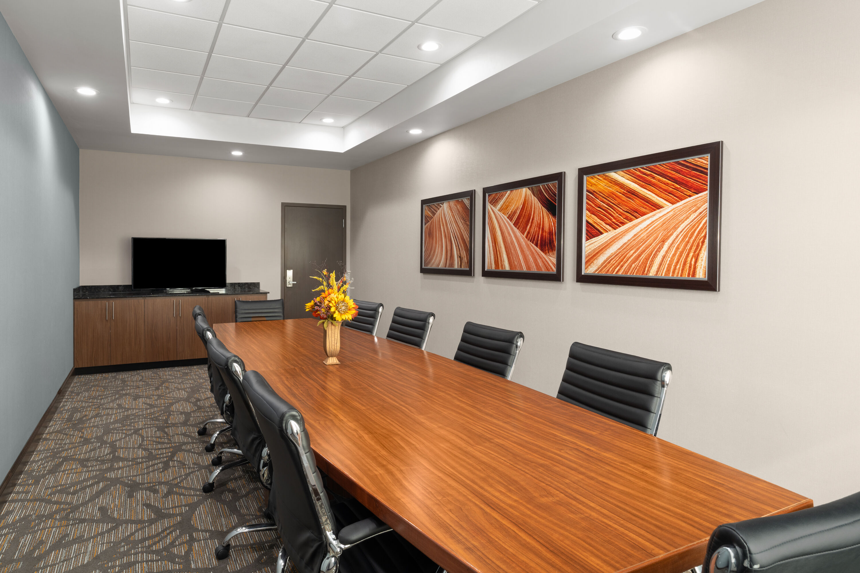 Board room at Wingate by Wyndham Hurricane/Zion National Park in Hurricane, Utah