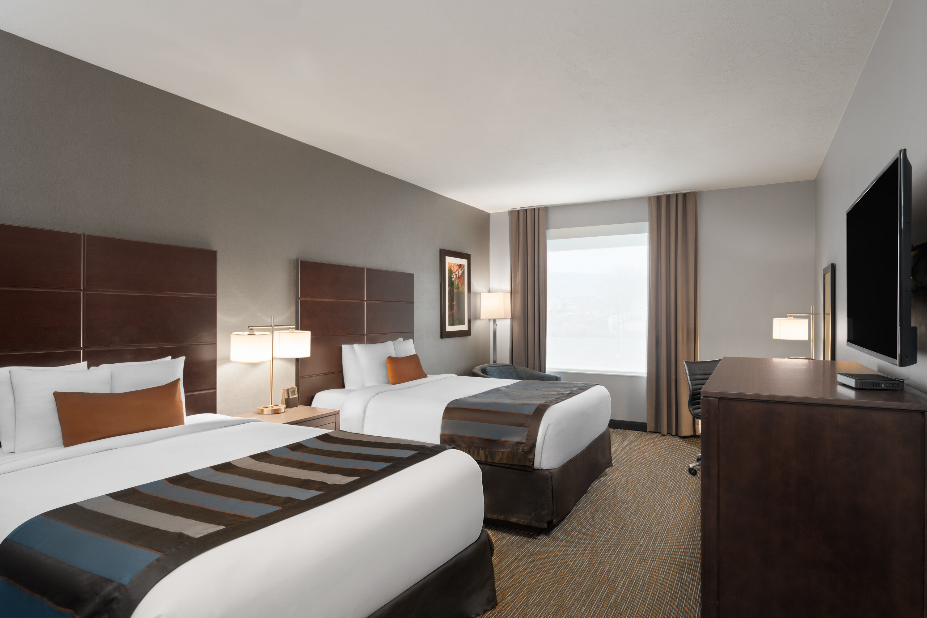 Guest room at the Wingate by Wyndham Hurricane/Zion National Park in Hurricane, Utah