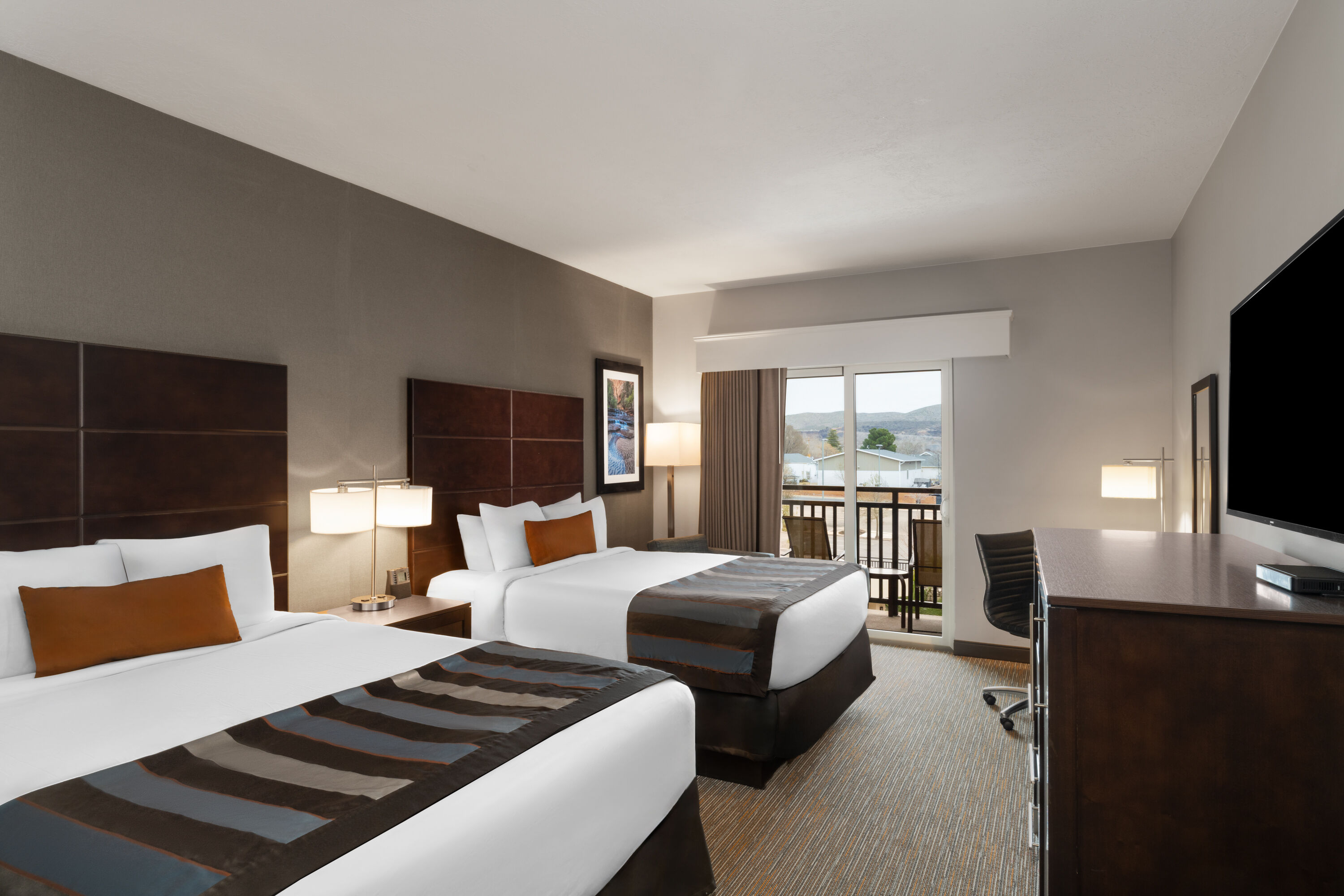 Guest room at the Wingate by Wyndham Hurricane/Zion National Park in Hurricane, Utah