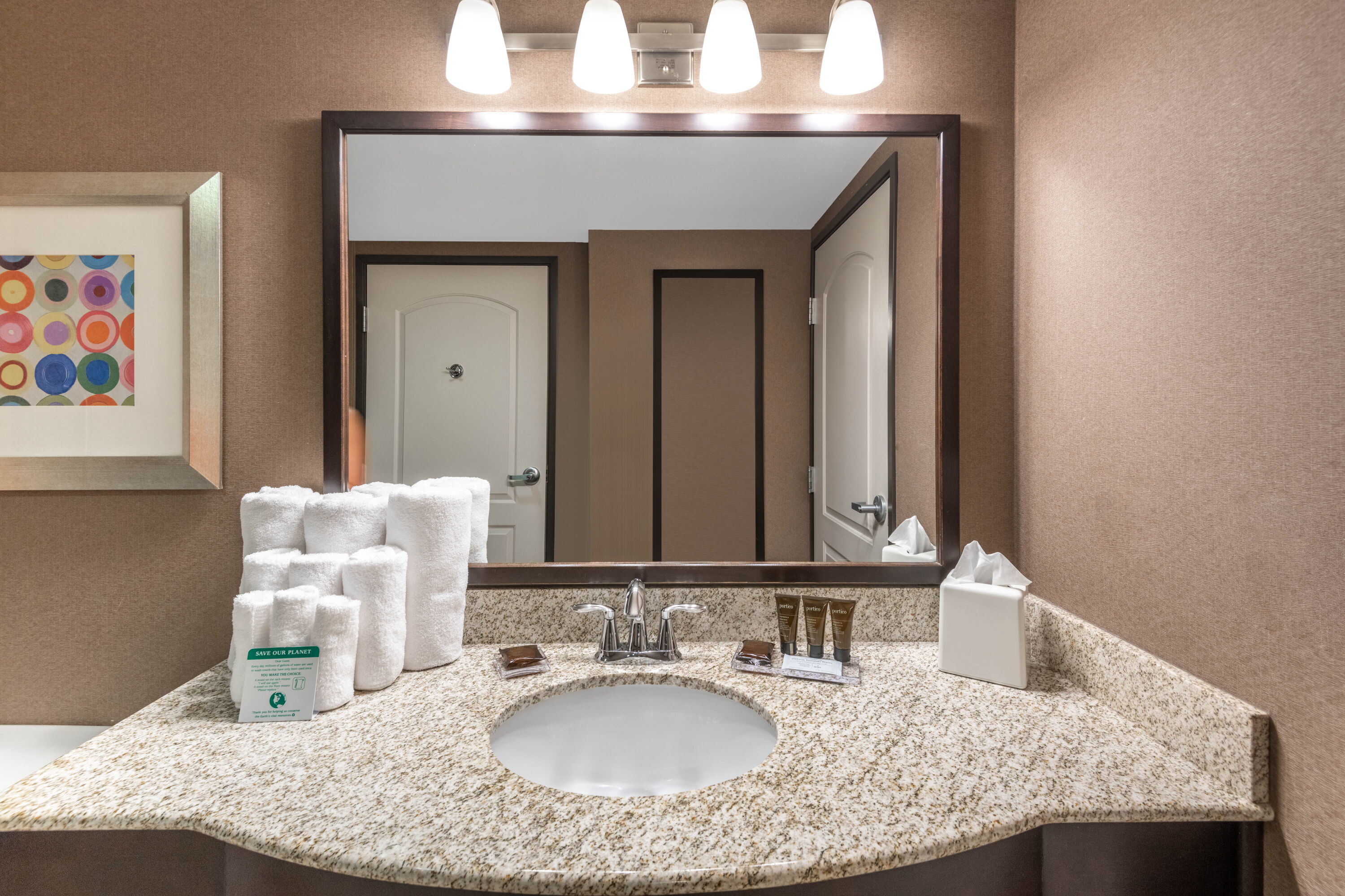 Guest room bath at the Wingate by Wyndham St. George in Saint George, Utah