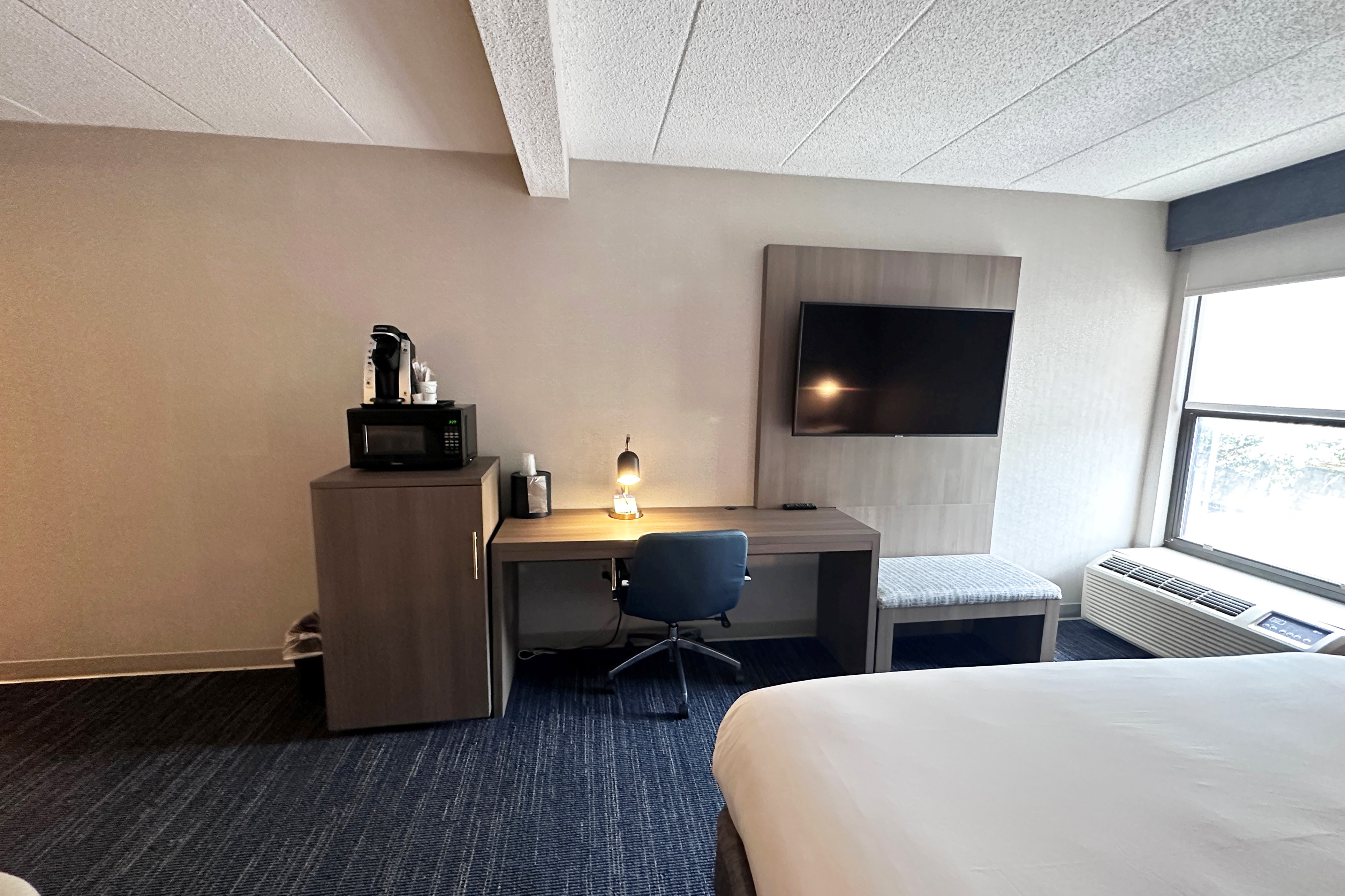Guest room at the Wingate by Wyndham Waynesboro in Waynesboro, Virginia