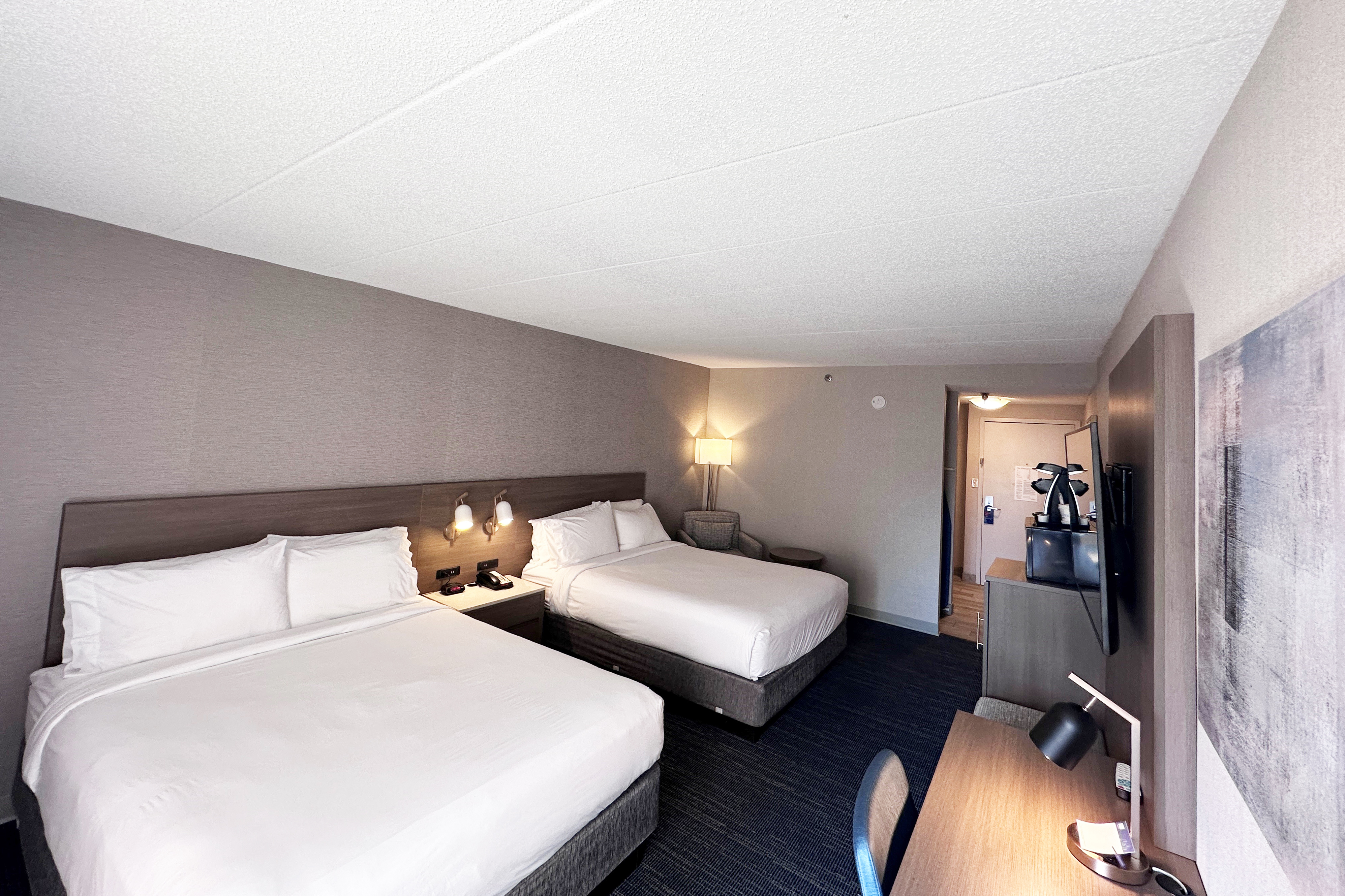 Guest room at the Wingate by Wyndham Waynesboro in Waynesboro, Virginia