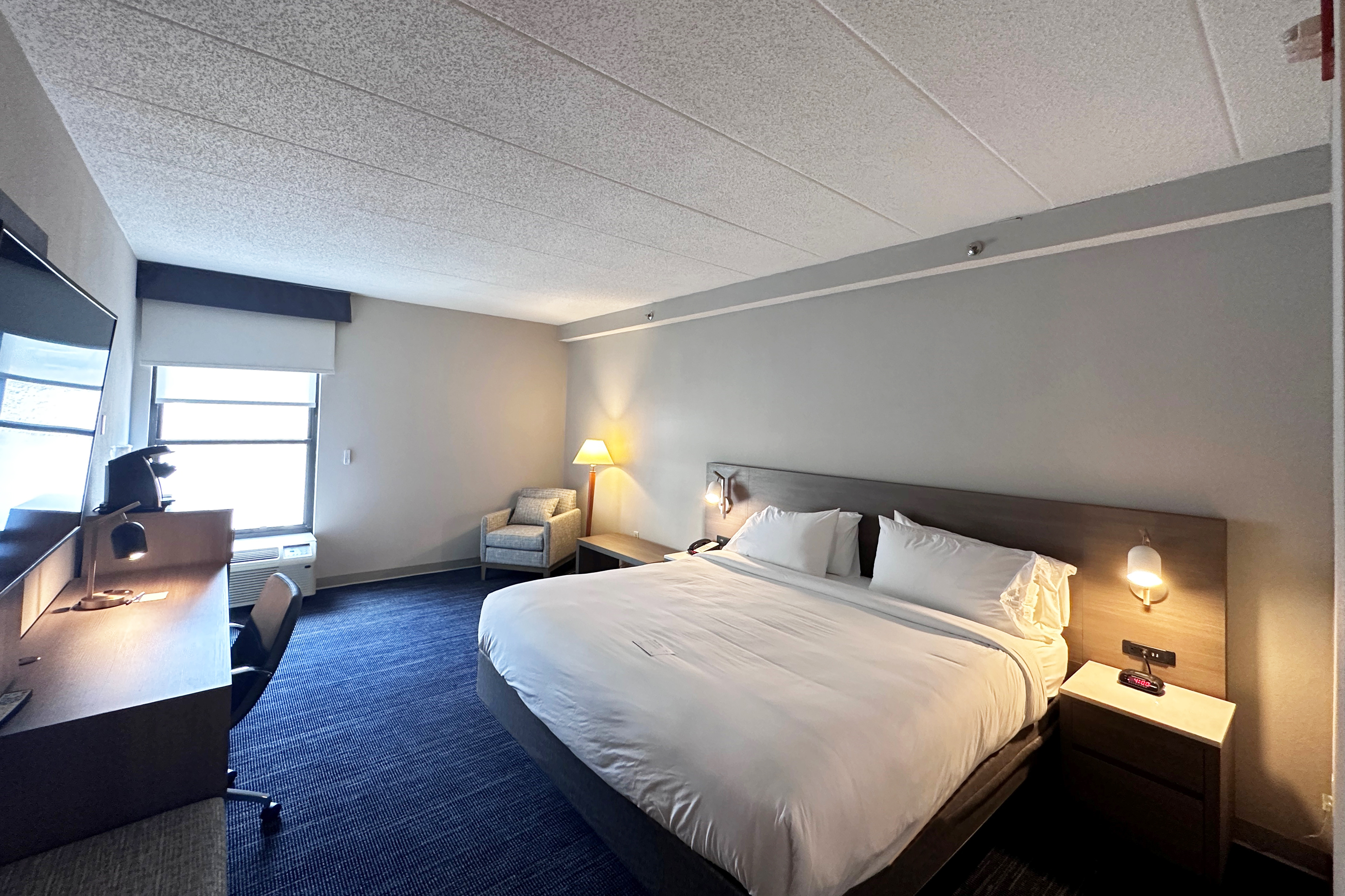 Guest room at the Wingate by Wyndham Waynesboro in Waynesboro, Virginia