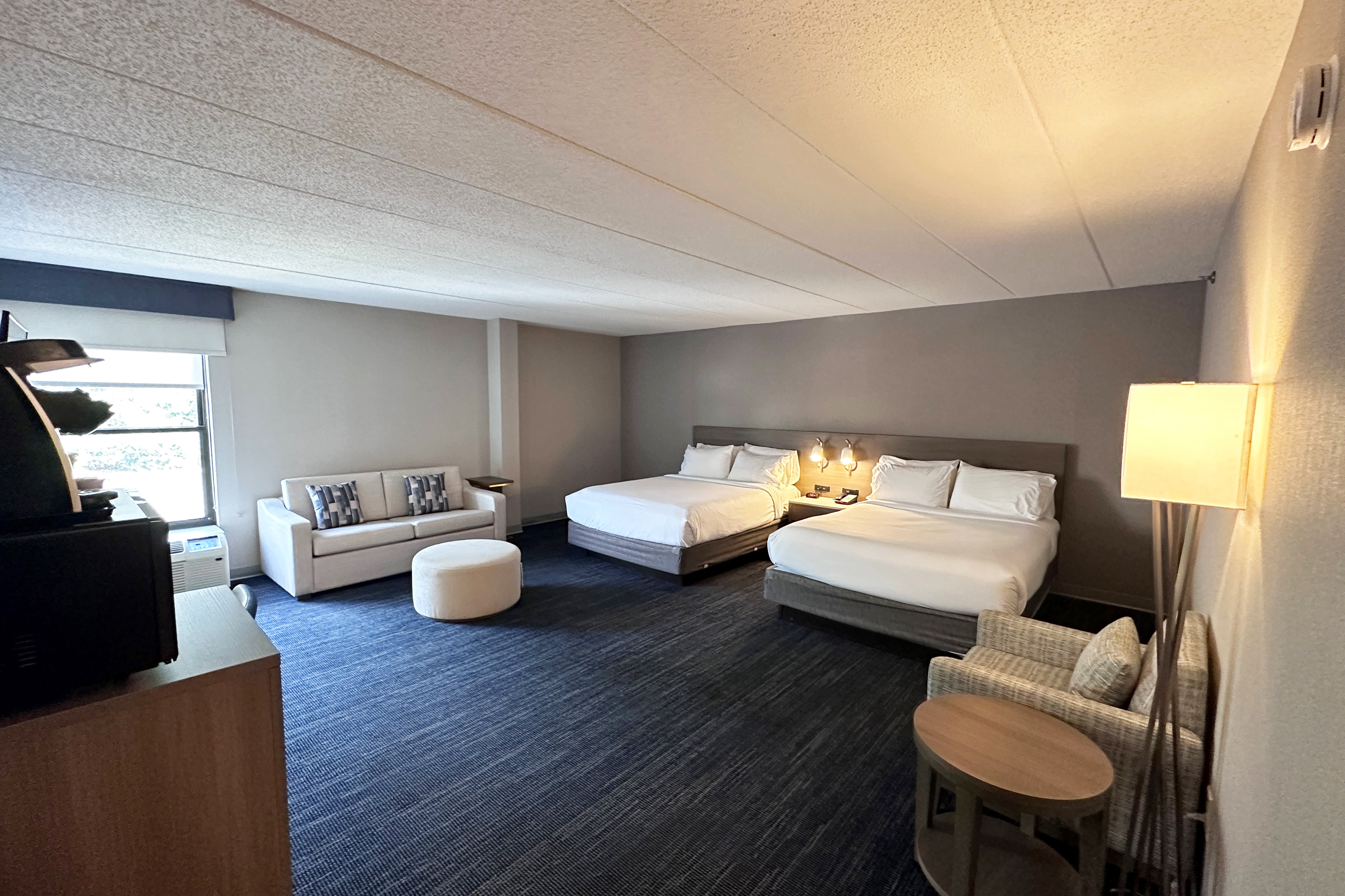 Guest room at the Wingate by Wyndham Waynesboro in Waynesboro, Virginia