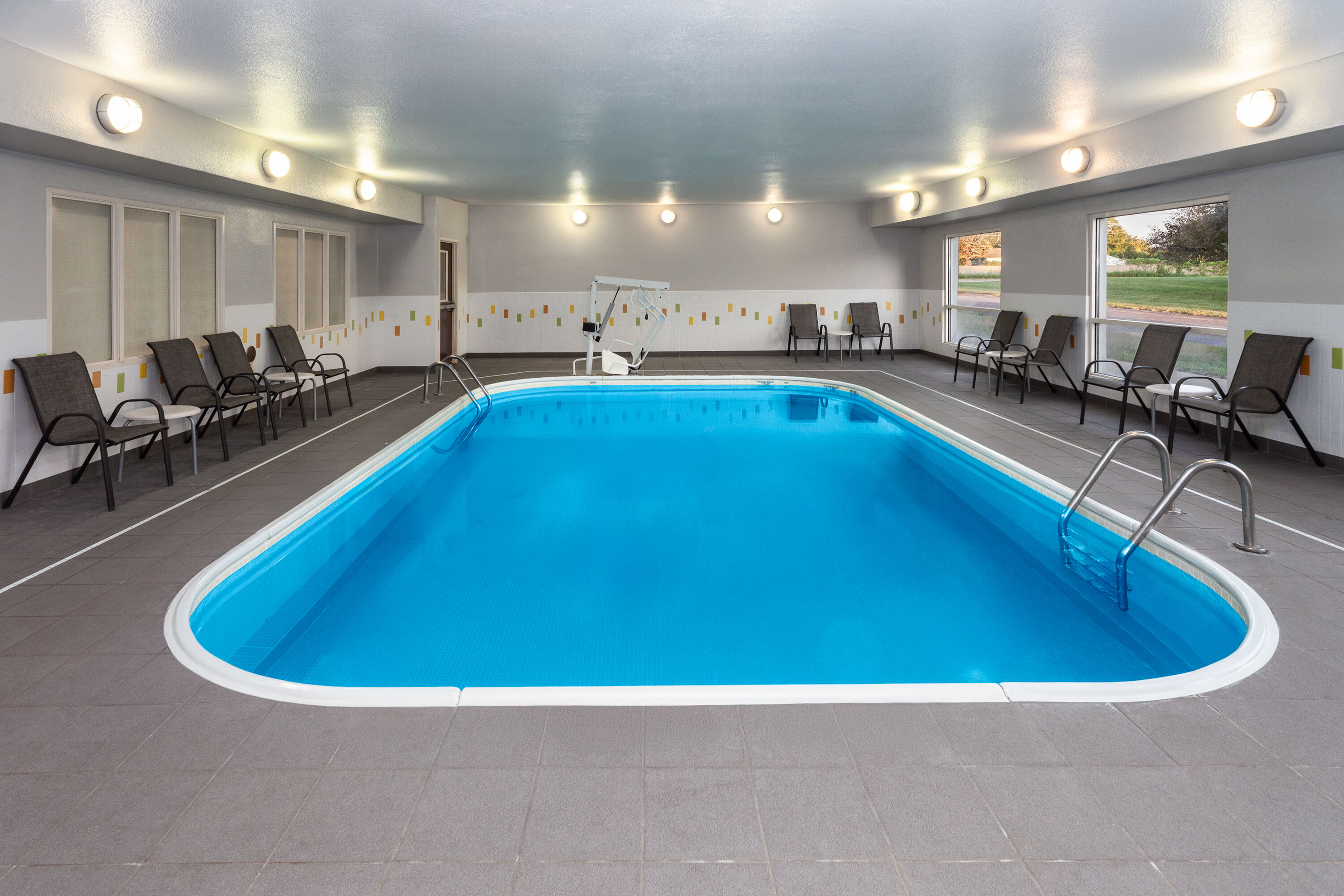 Indoor pool at the Wingate by Wyndham Oshkosh in Oshkosh, Wisconsin