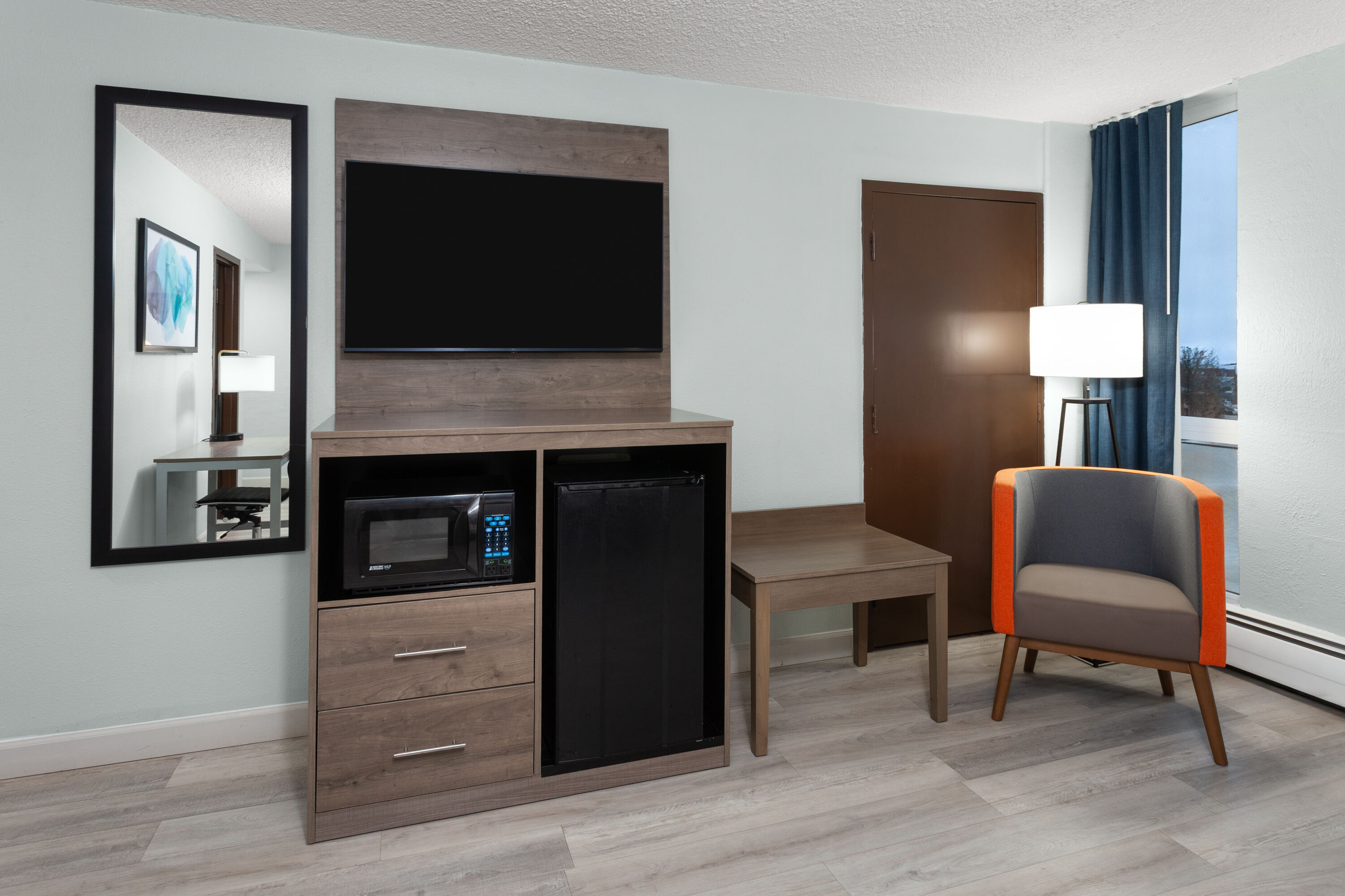 Wingate by Wyndham Sheboygan suite in Sheboygan, Wisconsin