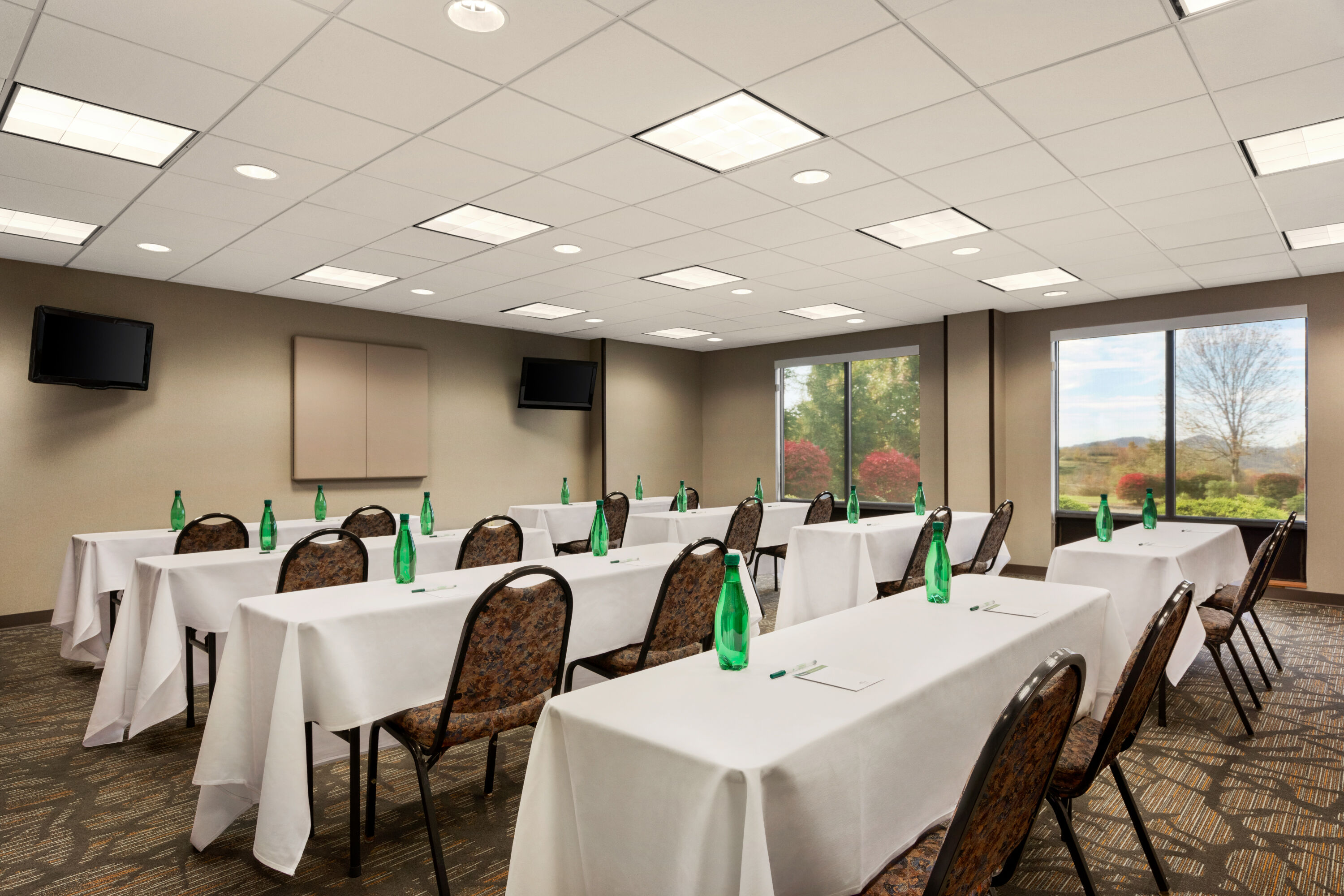 Classroom meeting room at Wingate by Wyndham Bridgeport/Clarksburg in Bridgeport, West Virginia