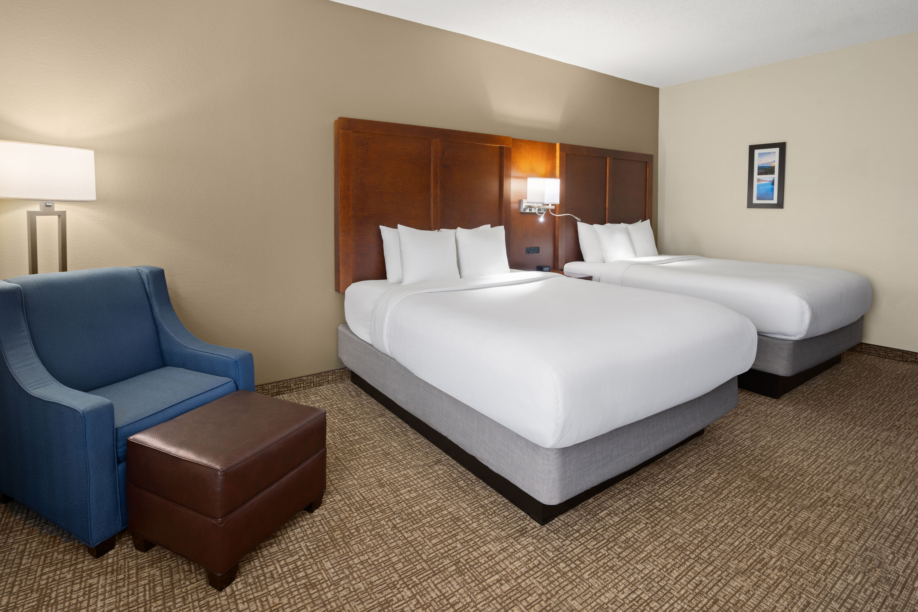Guest room at the Wingate by Wyndham Buckhannon in Buckhannon, West Virginia