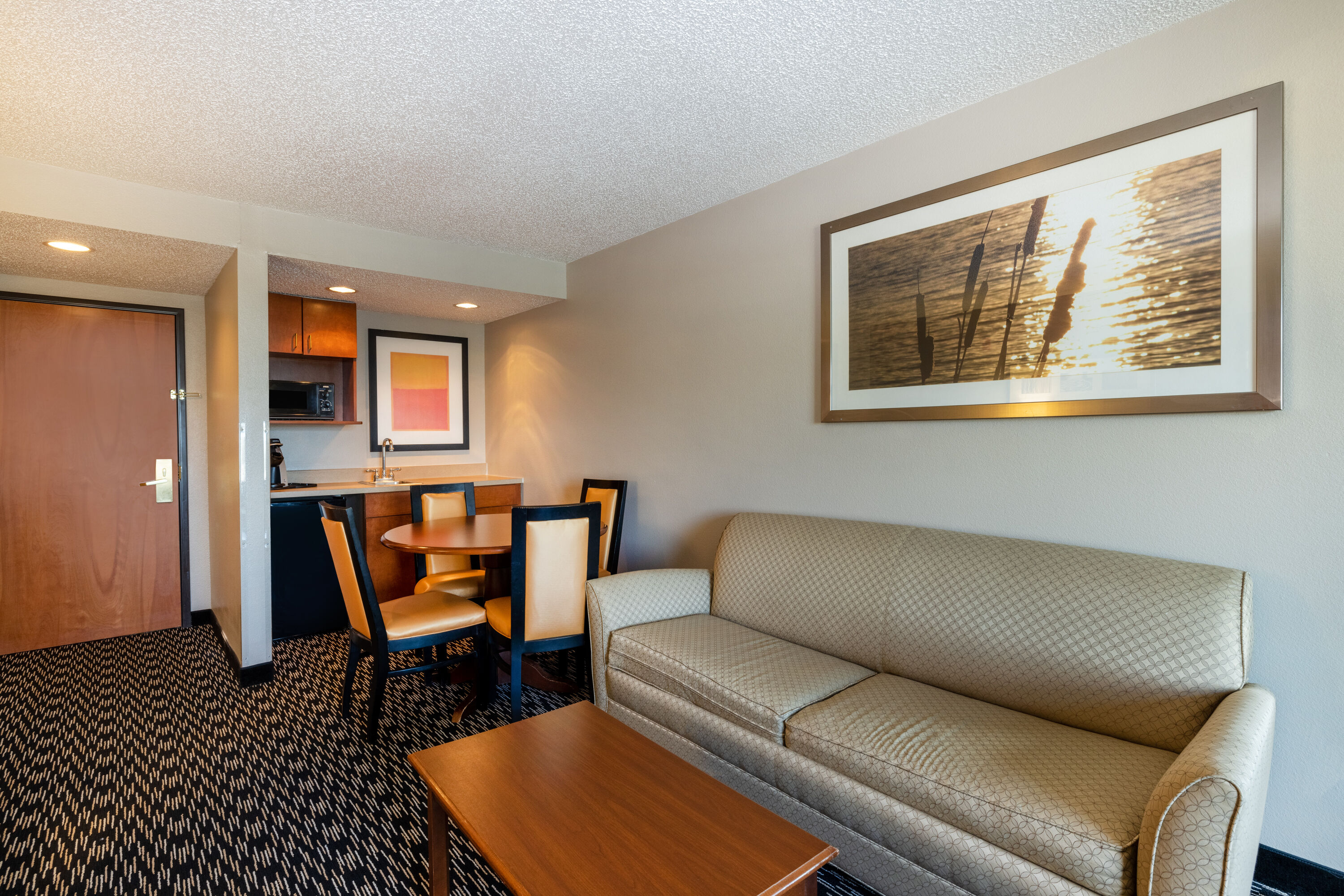 Wingate by Wyndham Gillette suite in Gillette, Wyoming