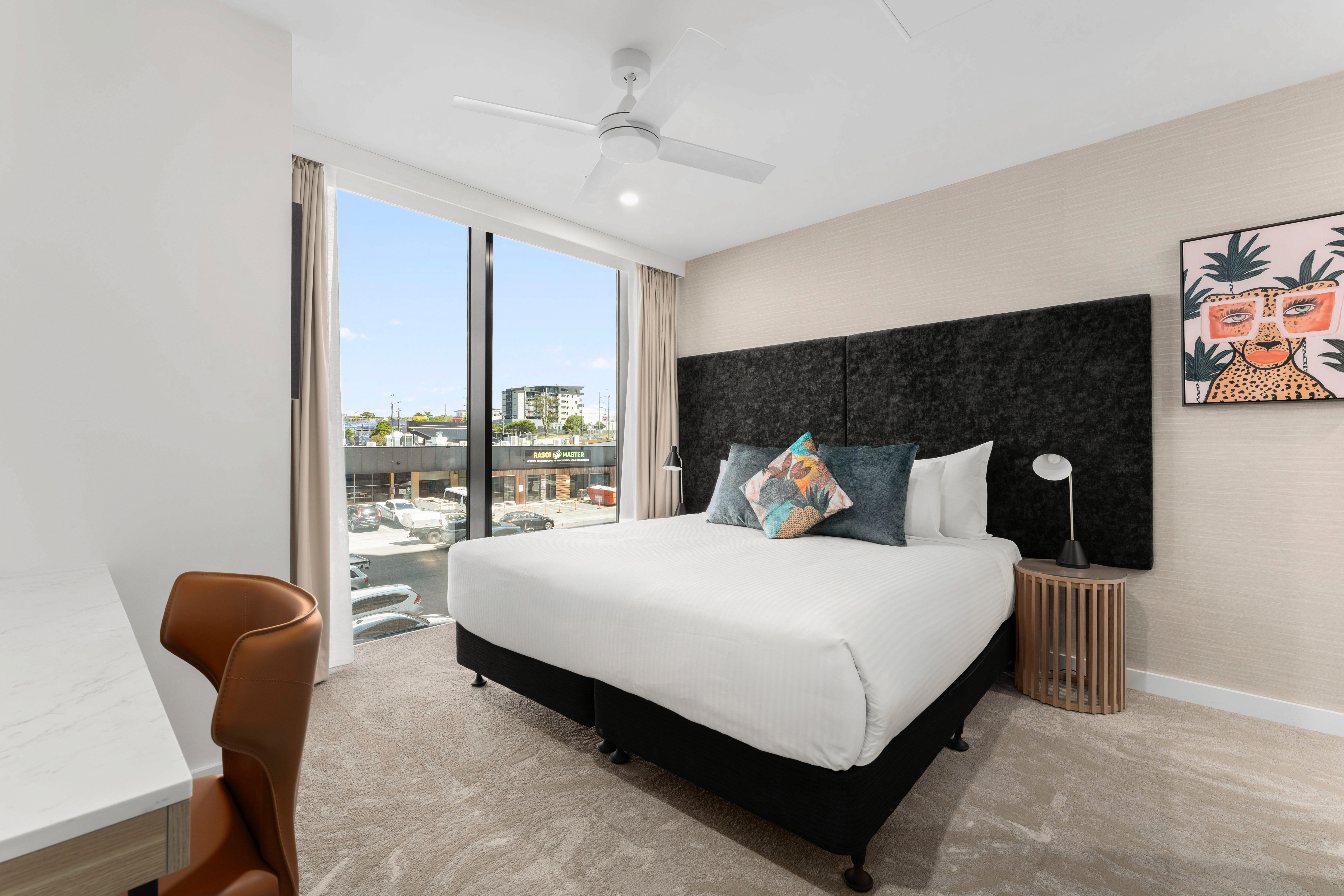 Guest room at the TRYP by Wyndham Southport Gold Coast in Gold Coast, Other than US/Canada