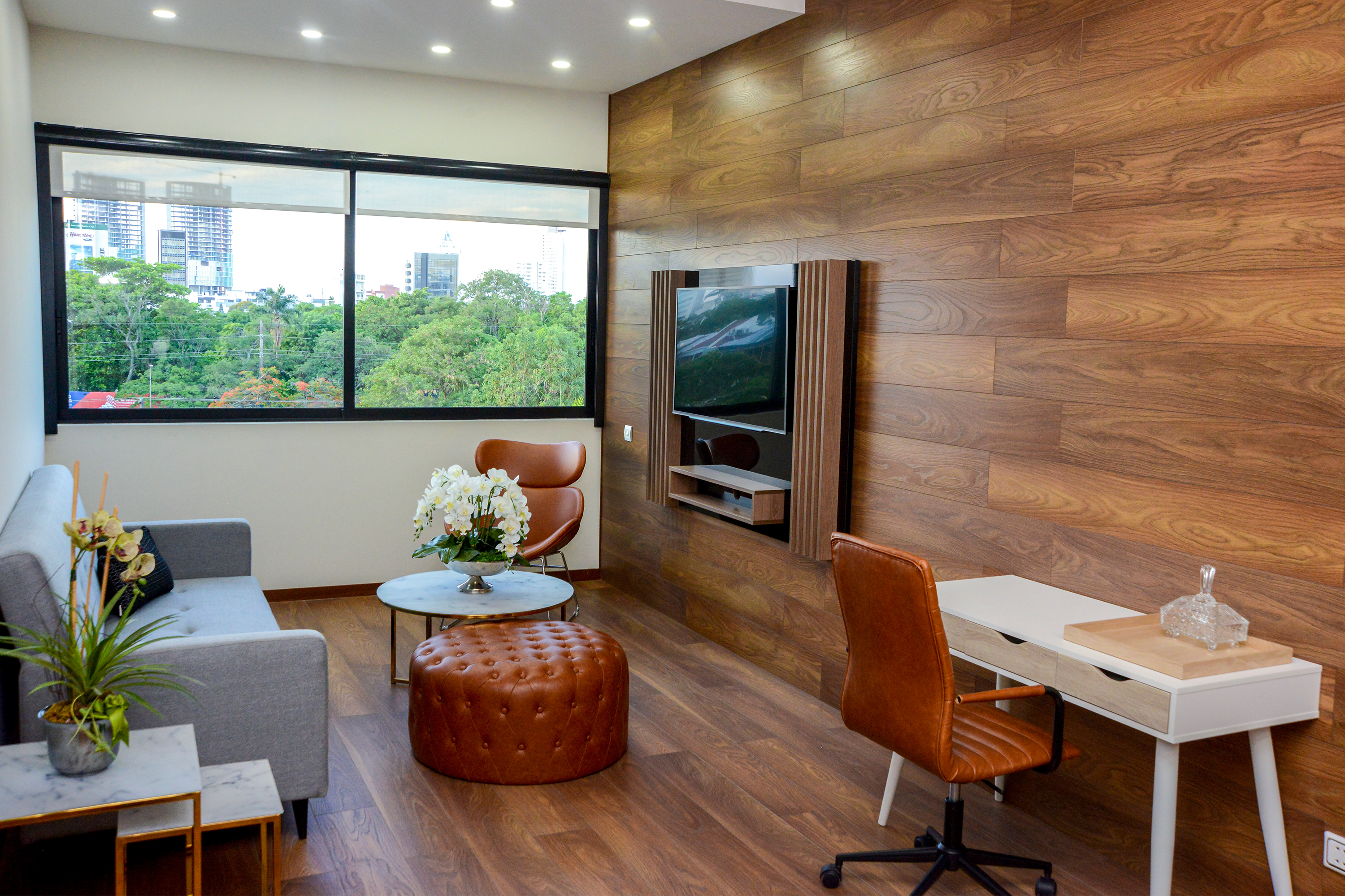 Guest room at the TRYP by Wyndham Santa Cruz in Santa Cruz de La Sierra, Other than US/Canada