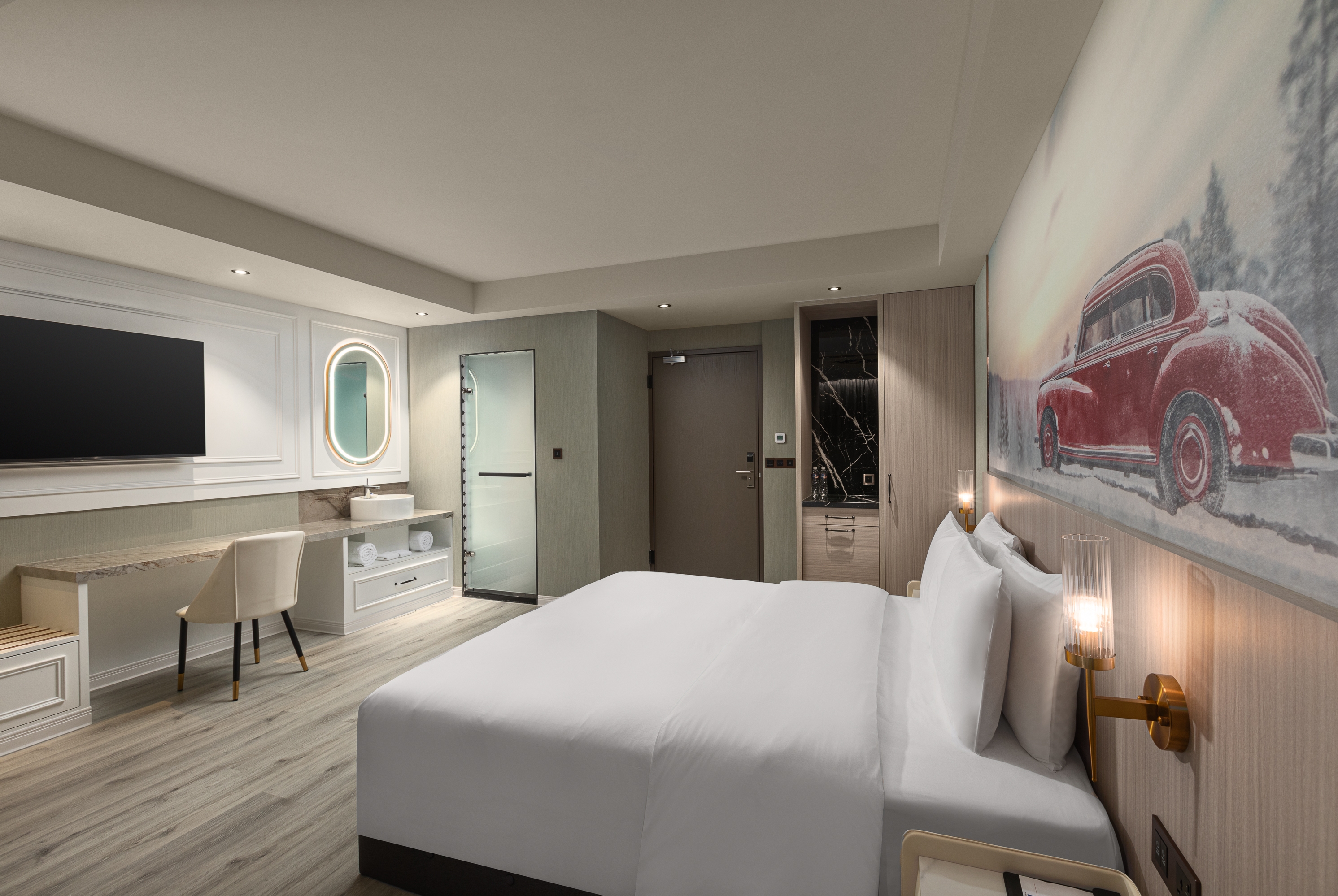 King bed guest room at the TRYP by Wyndham New Taipei Linkou in New Taipei City, Other than US/Canada