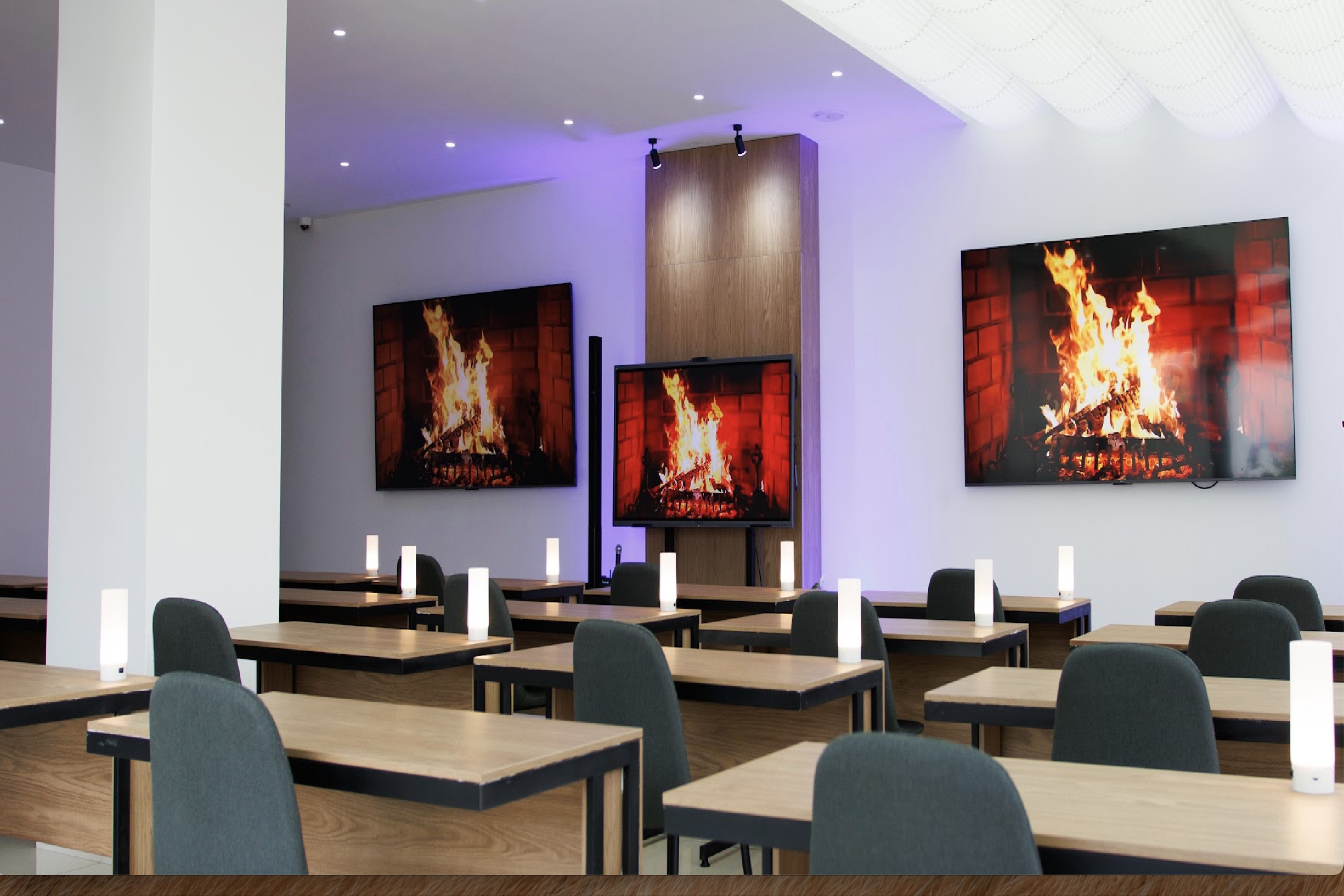 Meeting room at TRYP by Wyndham Cuenca Zahir in Cuenca, Other than US/Canada