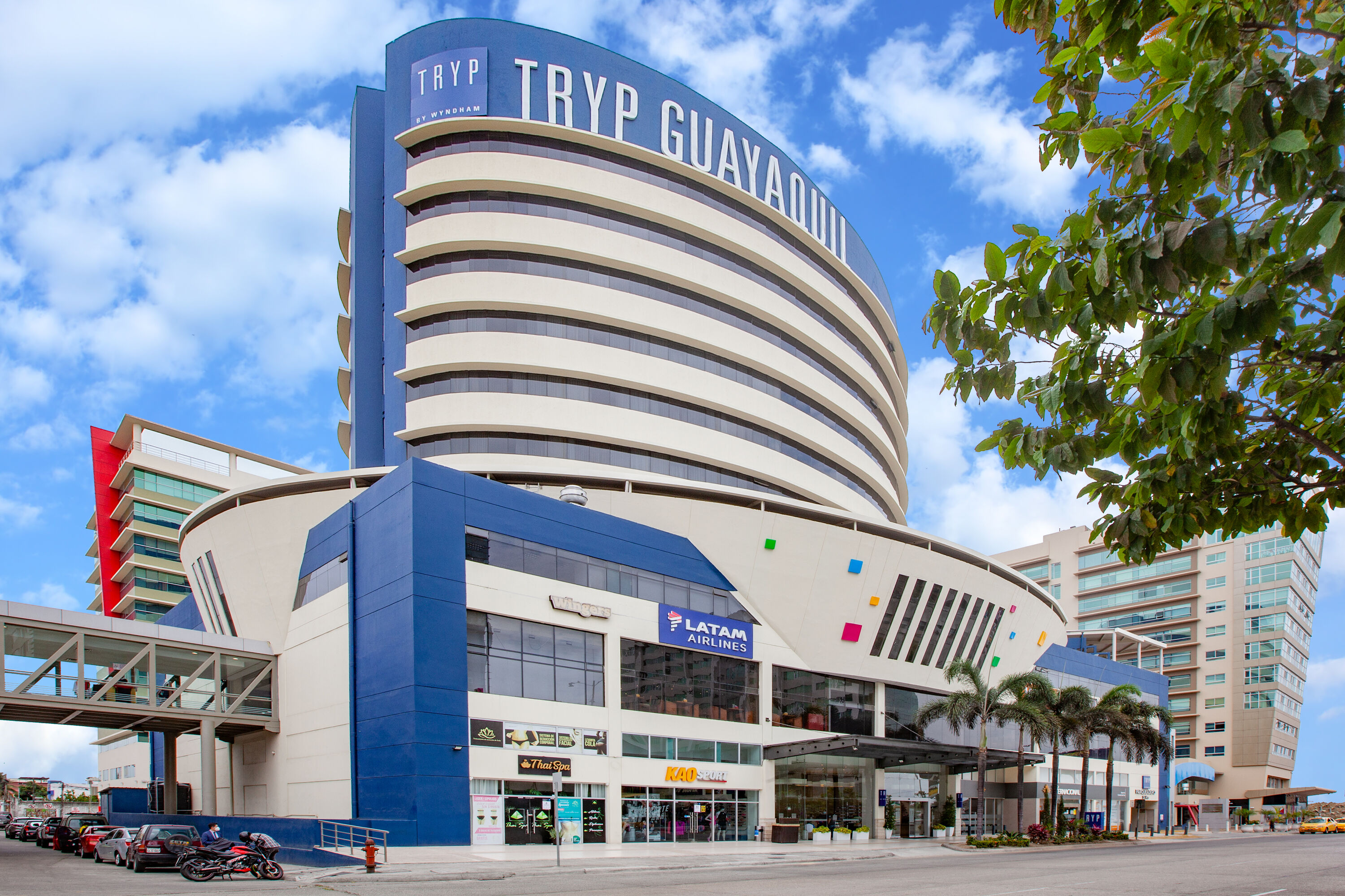 Exterior Day Image of TRYP by Wyndham Guayaquil Airport hotel in Guayaquil, Other than US/Canada