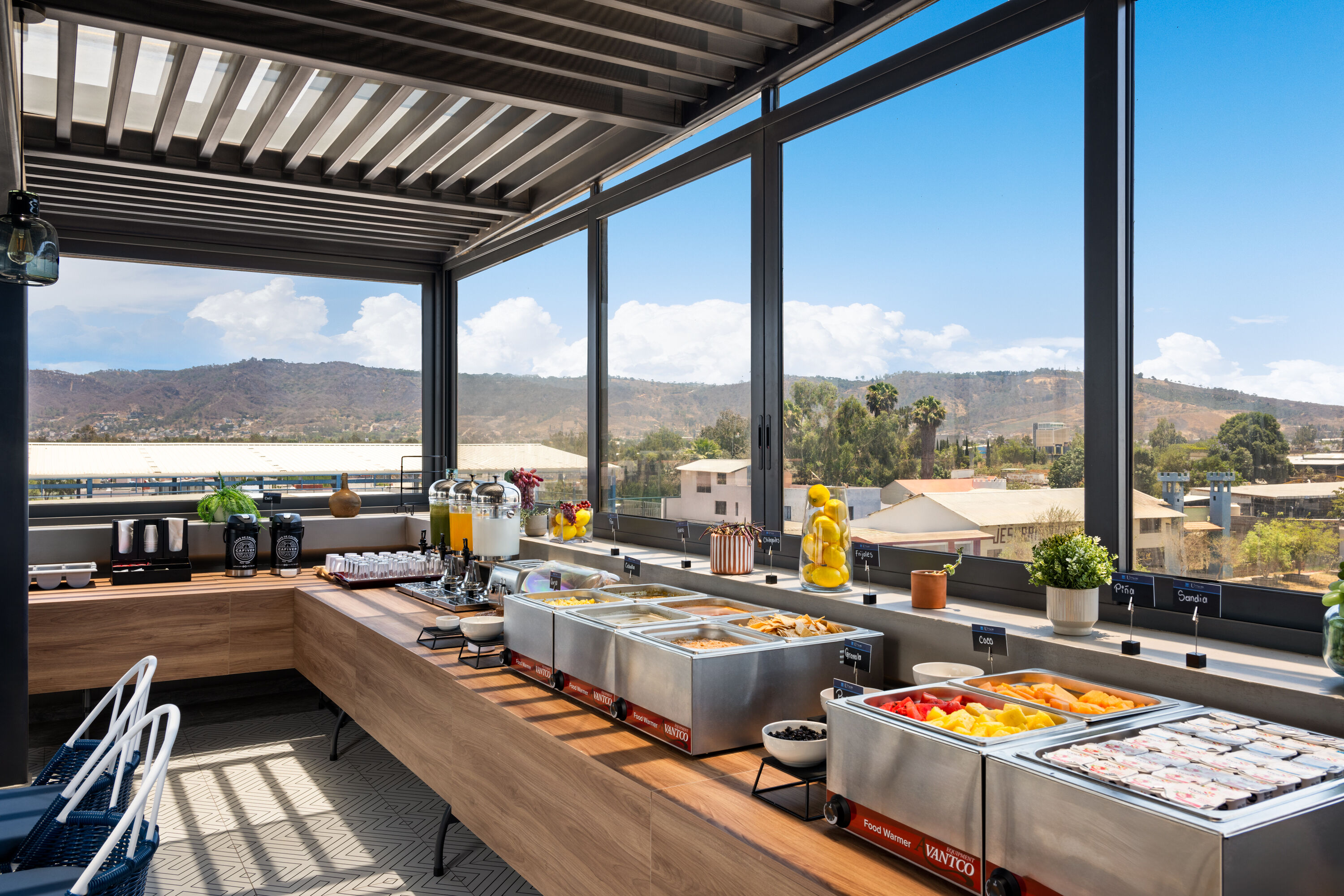 Free breakfast at TRYP by Wyndham Ciudad Guzman UTTSA in Ciudad Guzman, Other than US/Canada