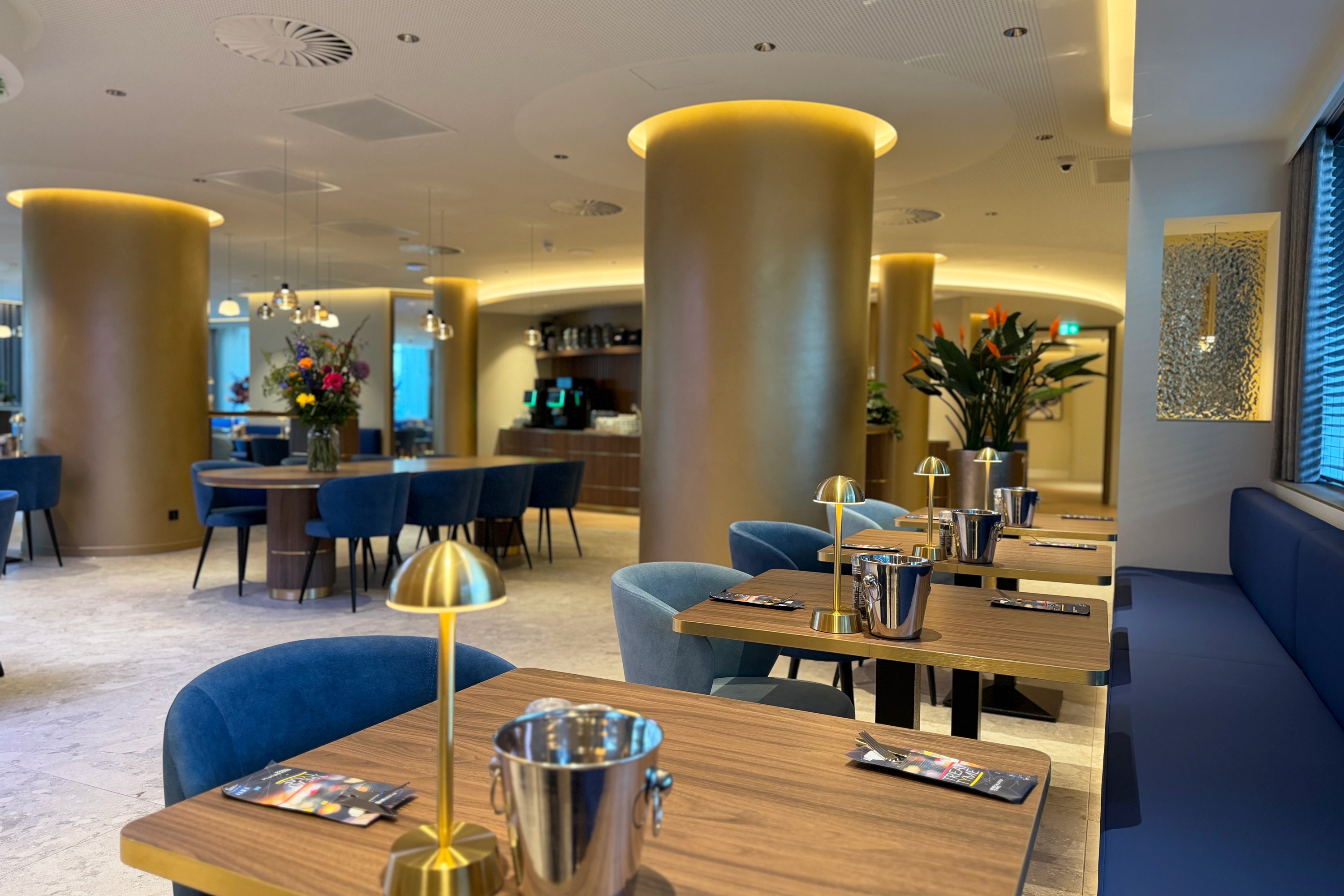 TRYP by Wyndham Badhotel The Hague Scheveningen restaurant breakfast area with seating in The Hague, Other than US/Canada