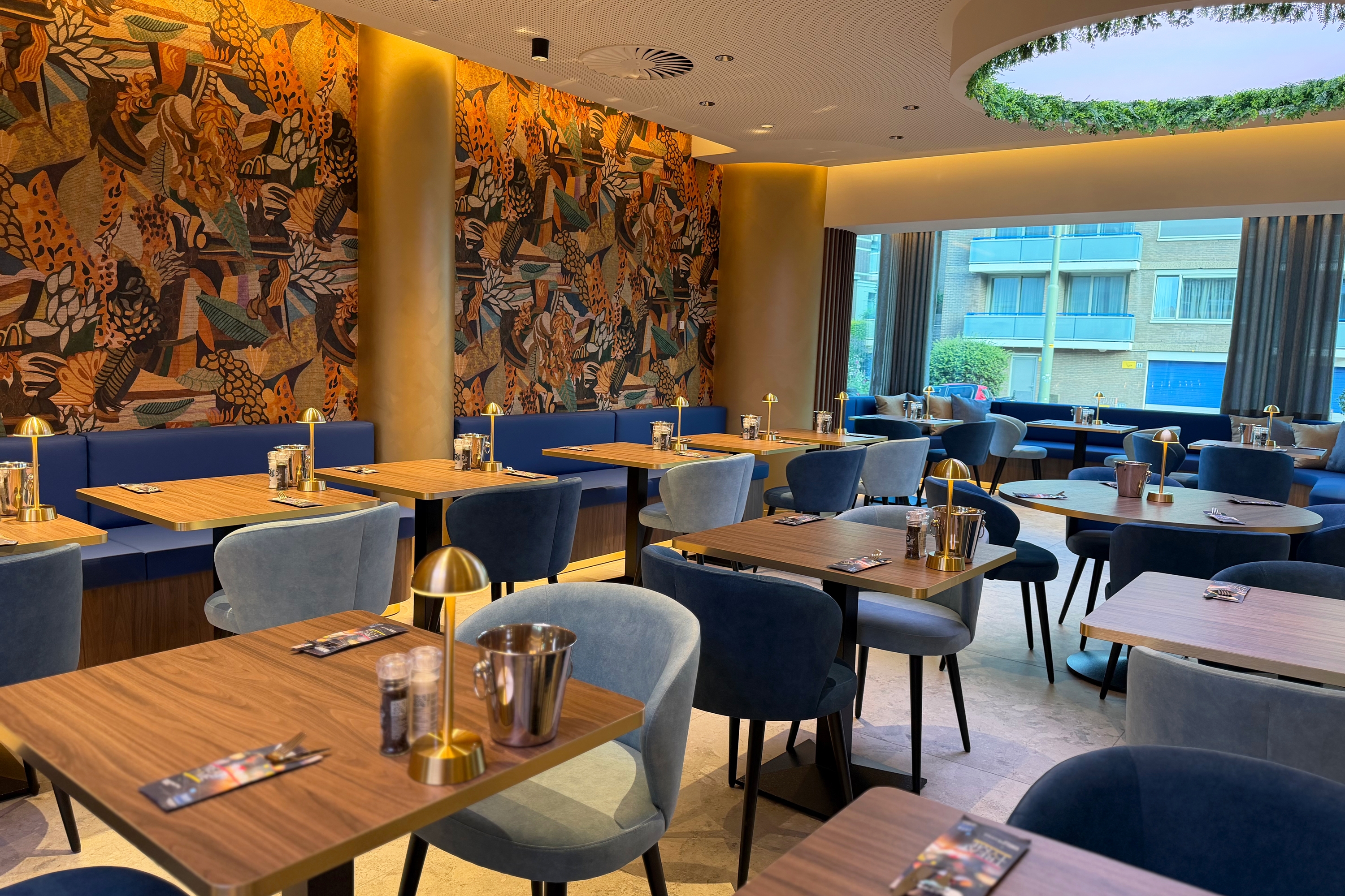 TRYP by Wyndham Badhotel The Hague Scheveningen restaurant breakfast area with seating in The Hague, Other than US/Canada