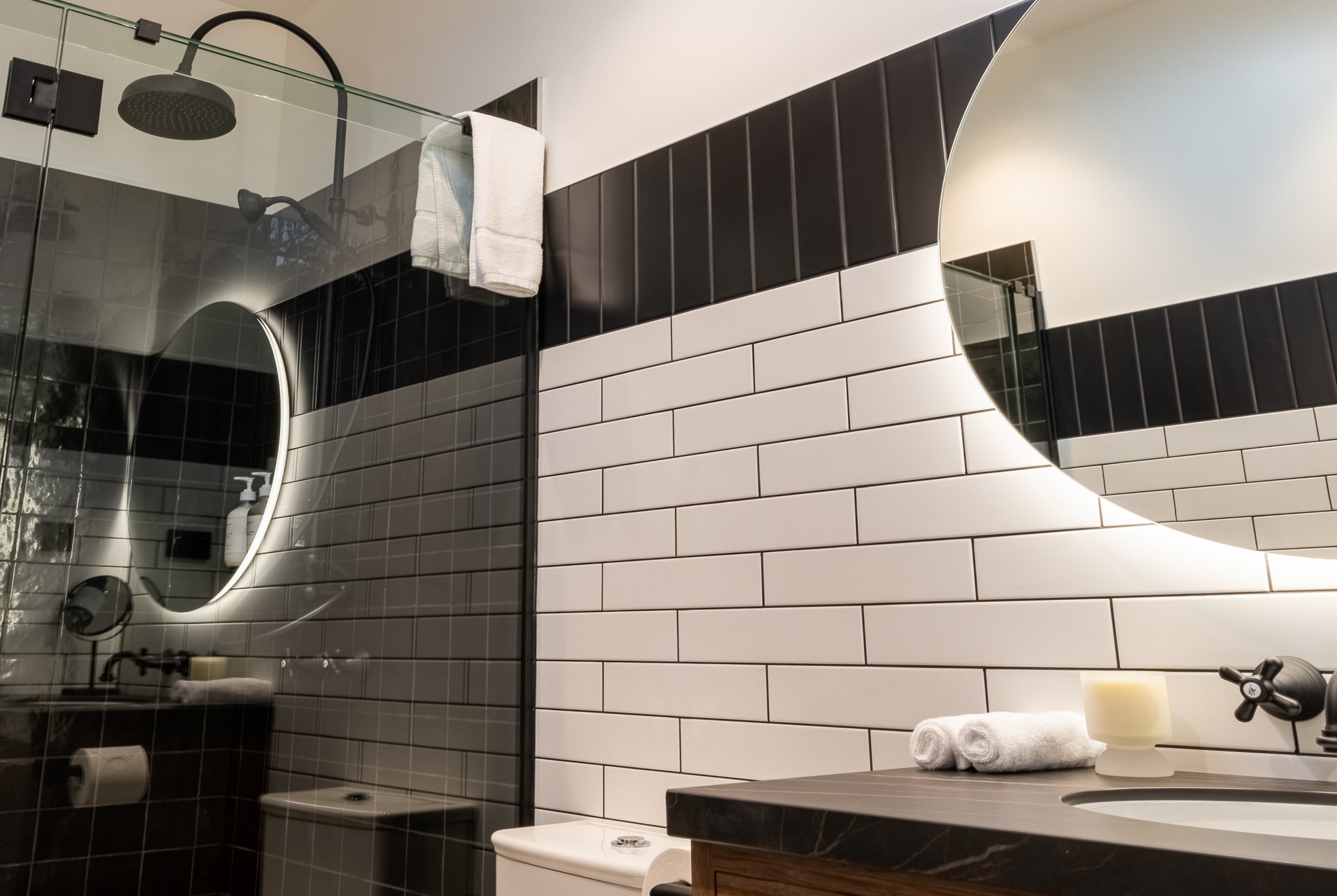 Guest room bath at the TRYP by Wyndham Wellington Tory Street in Wellington, Other than US/Canada