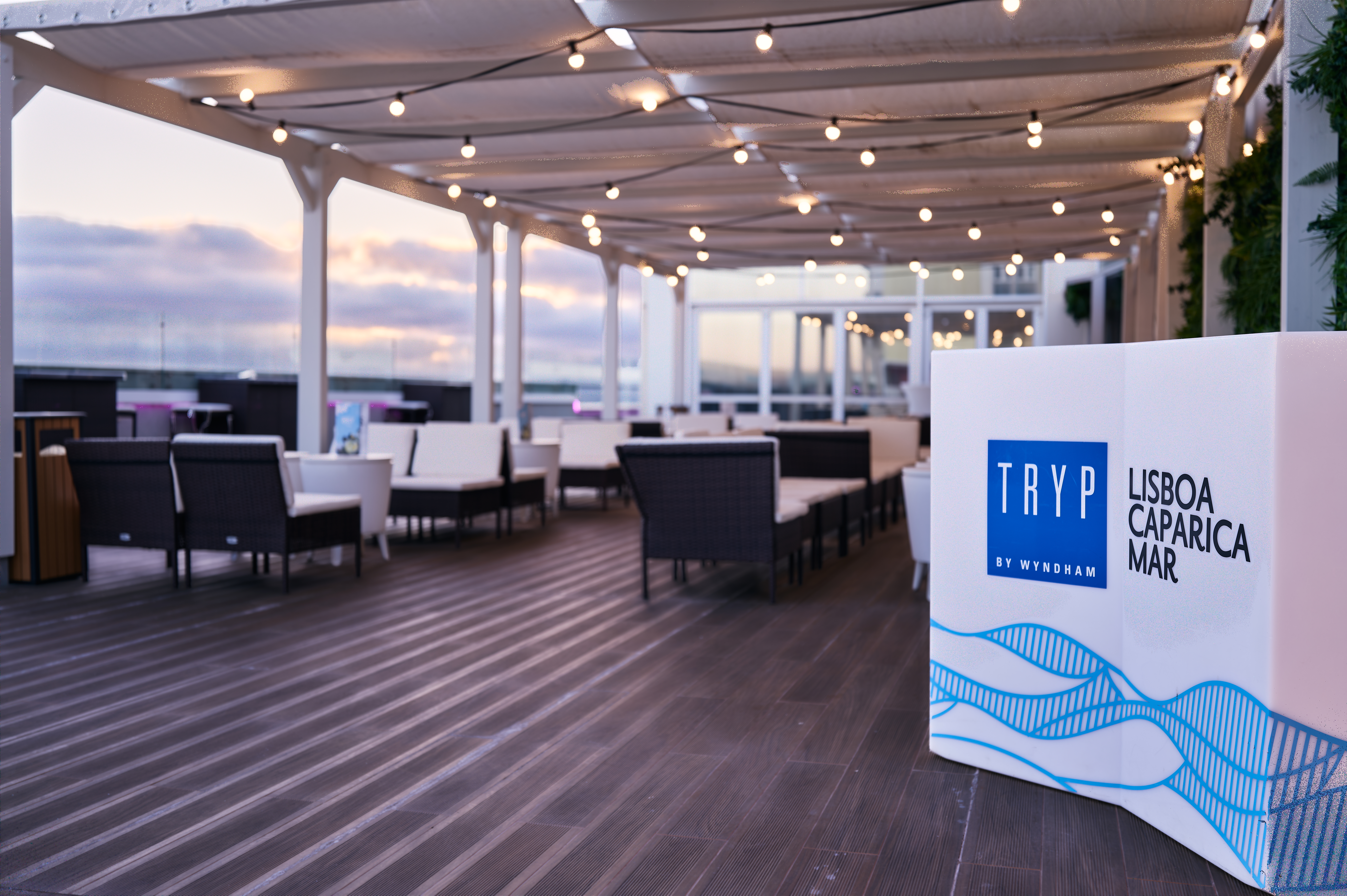 tryp caparica hotel lisbon