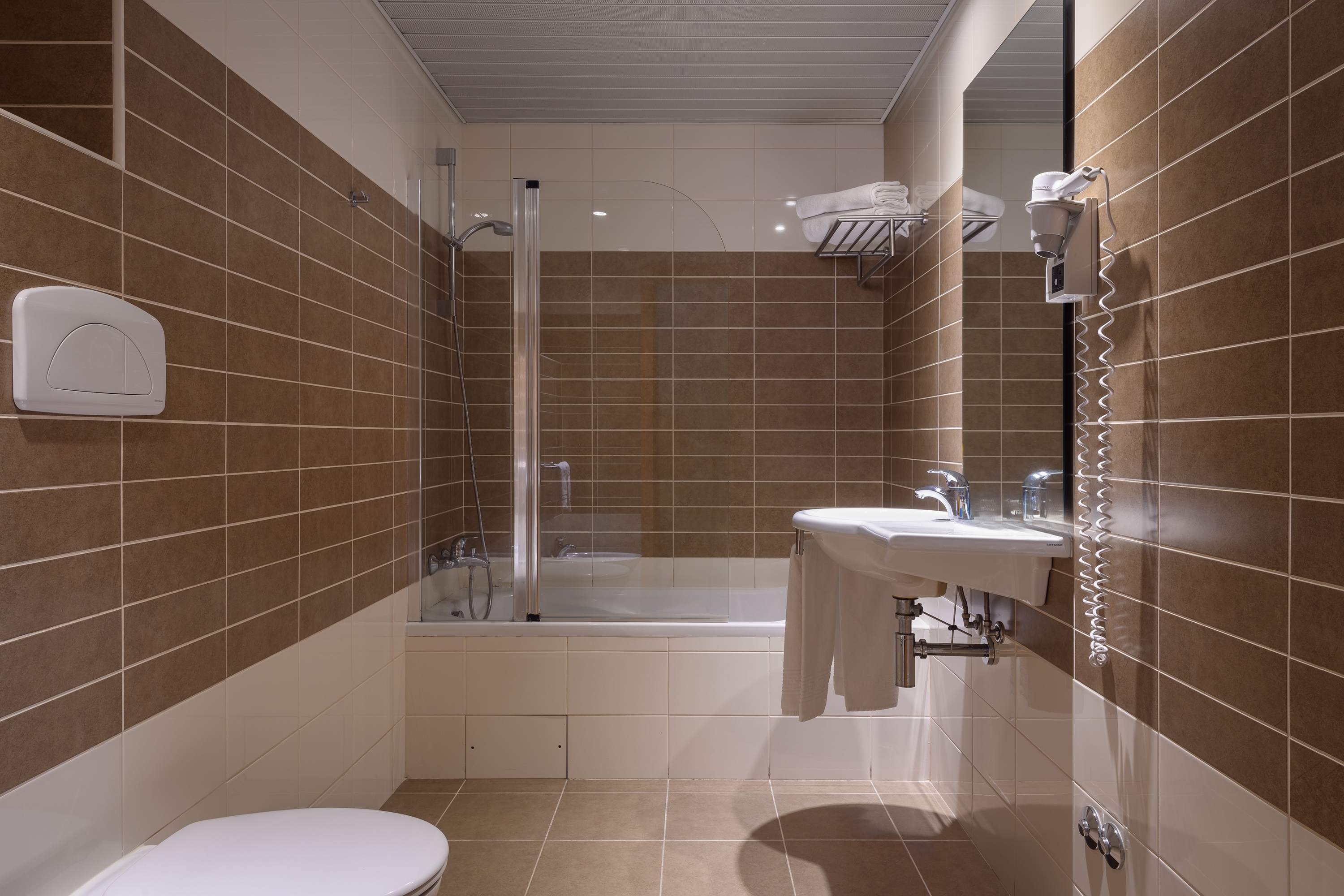 Guest room bath at the TRYP by Wyndham Porto Centro Hotel in Porto, Other than US/Canada