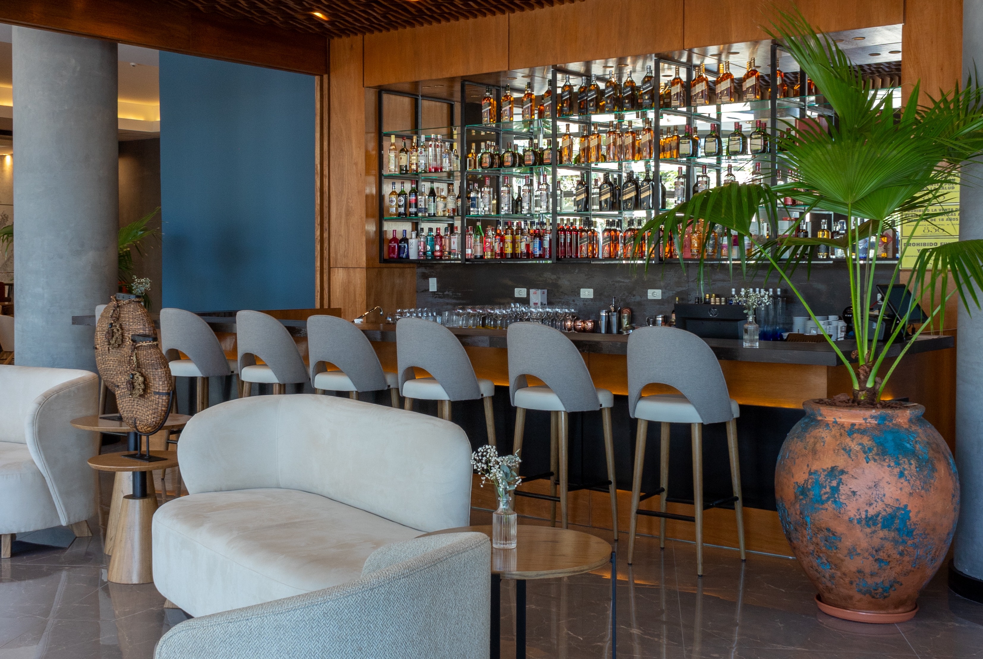 Tryp by Wyndham Asuncion restaurant in Asuncion, Other than US/Canada