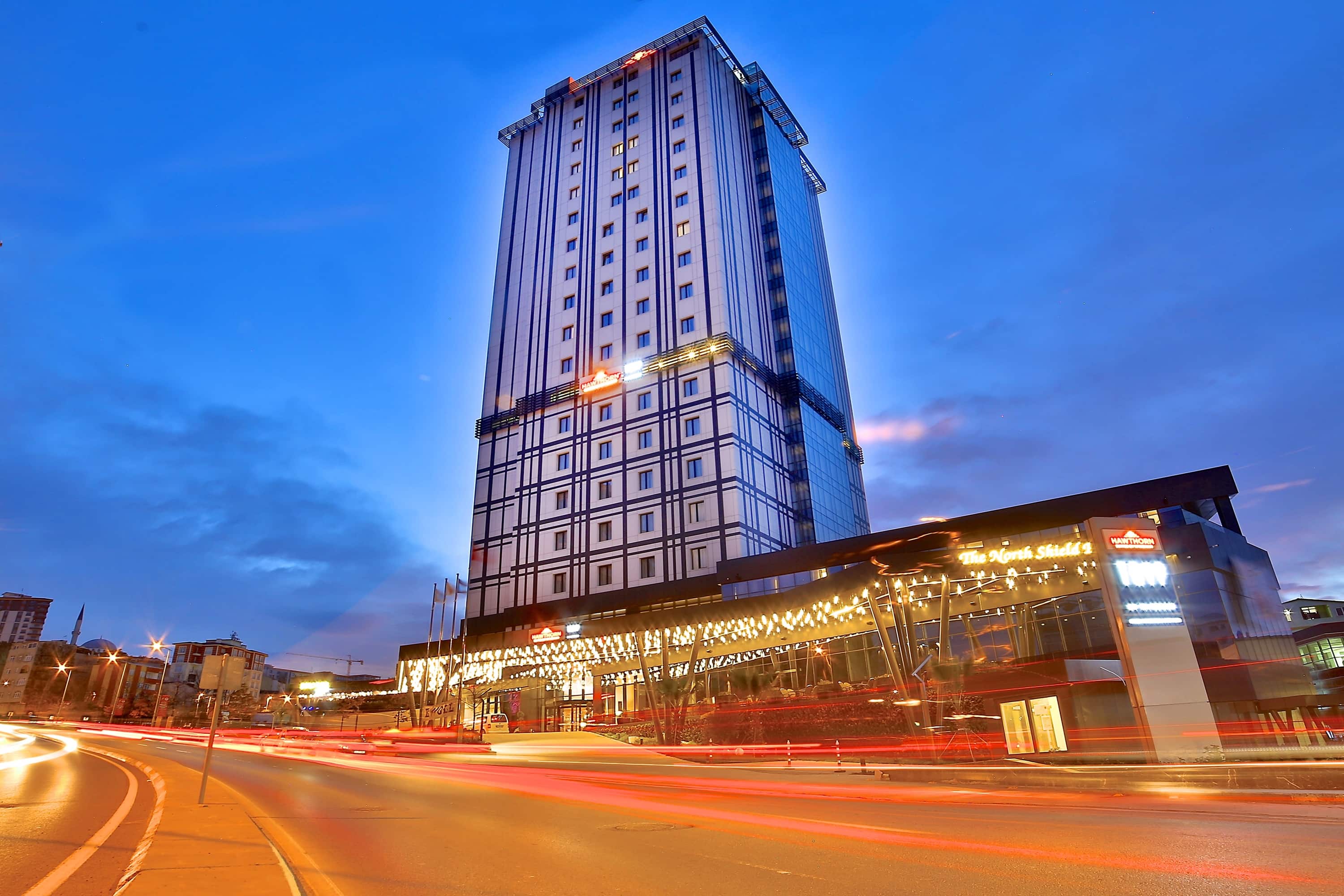 tryp by wyndham basin express hotel