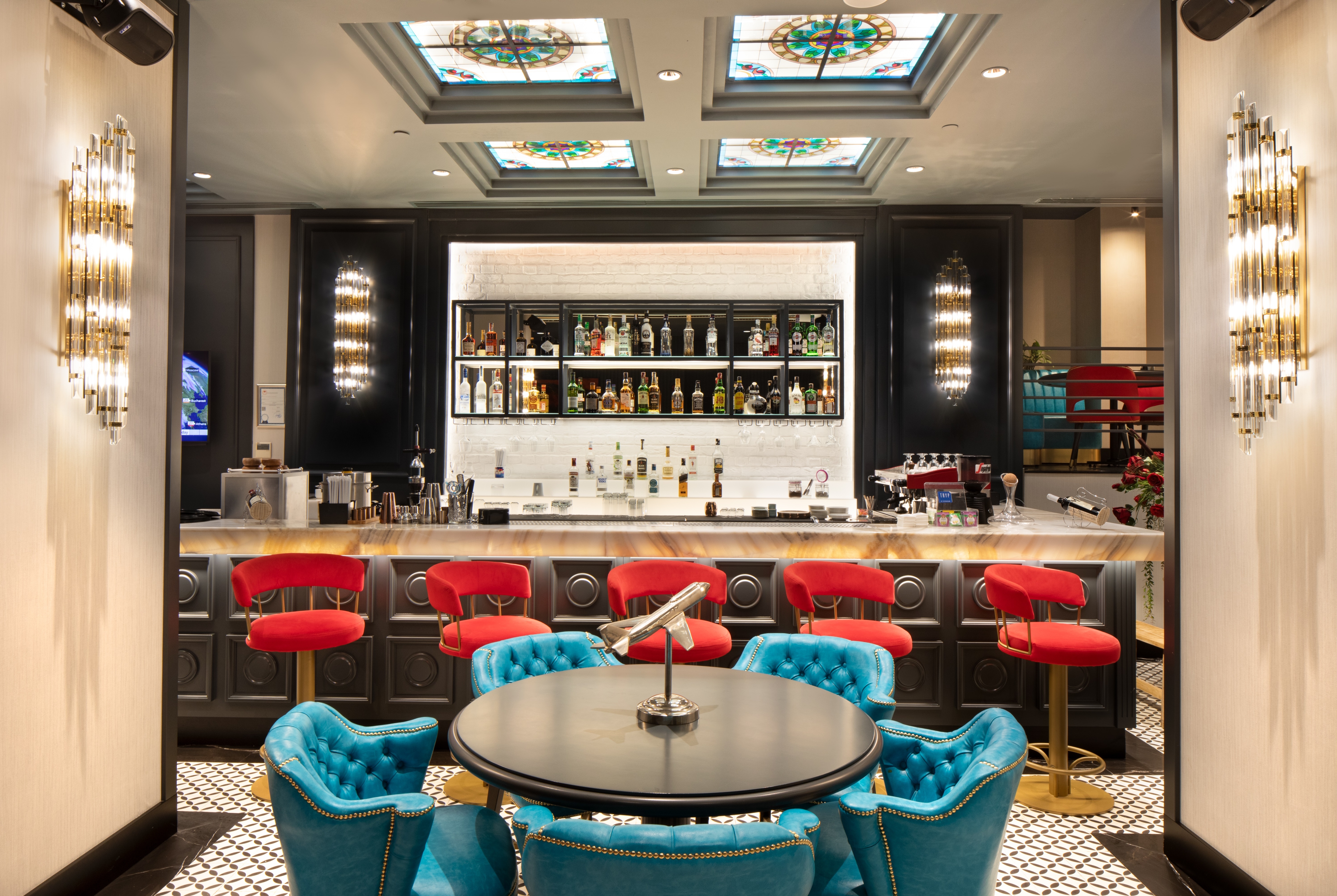 Restaurant bar at TRYP By Wyndham Istanbul Sisli Hotel in Istanbul, Other than US/Canada